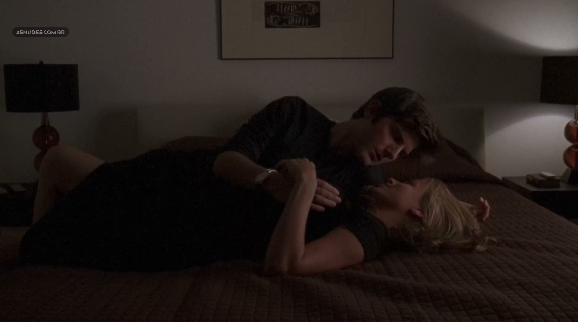 Sonya Walger nua pelada cena de sexo em Tell Me You Love
