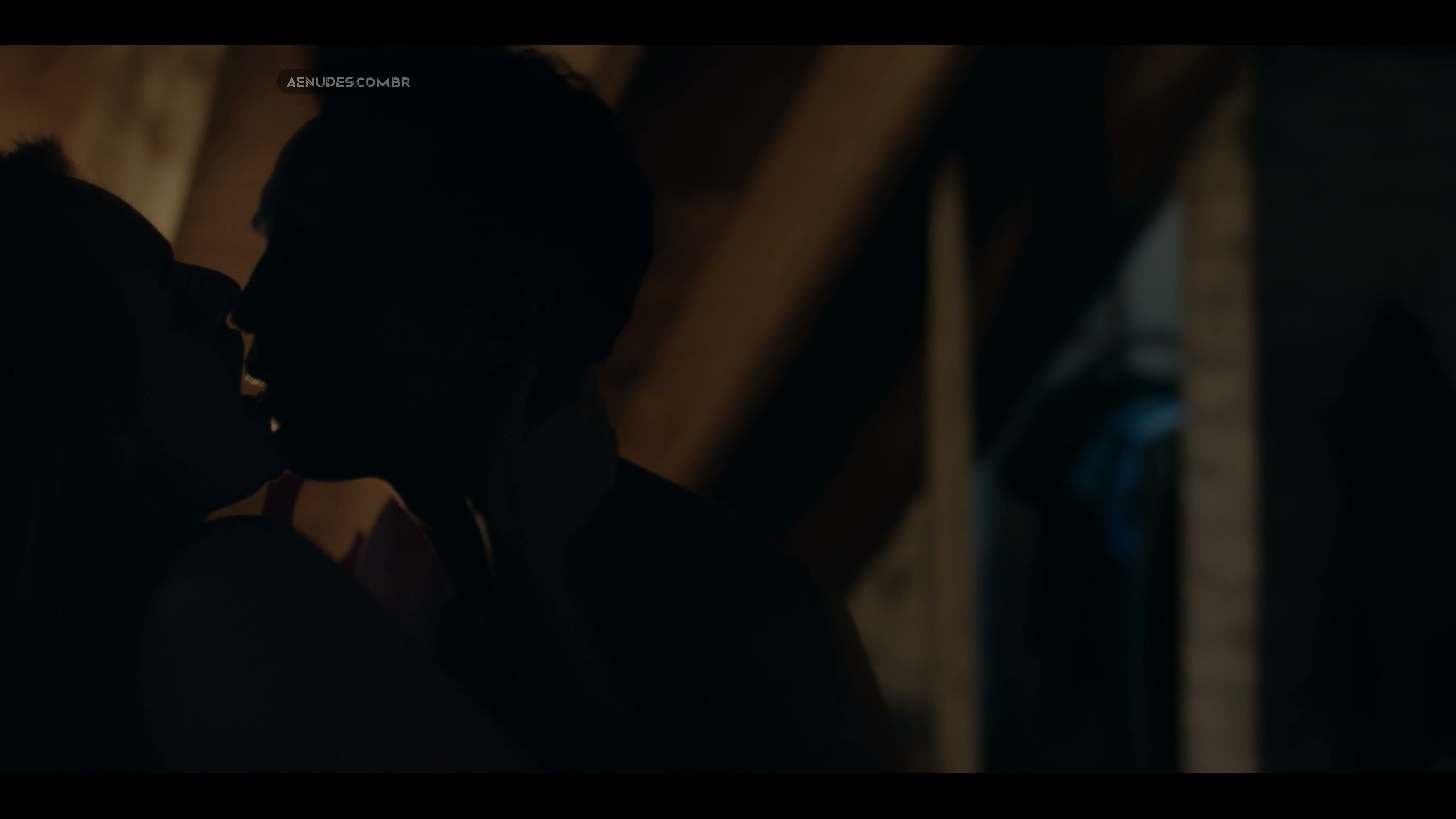 Elisabeth Moss nua pelada cena de sexo em The Handmaids Tale s06