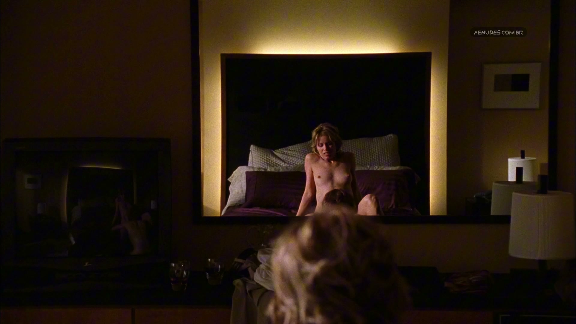 Kim Dickens nua pelada cena de sexo em Out Of Order