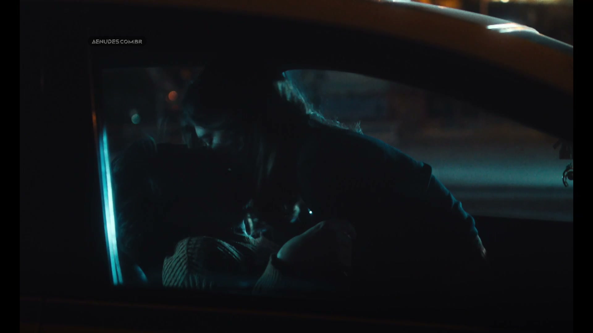 Klelia Andriolatou nua pelada cena de sexo em The Last Taxi Driver