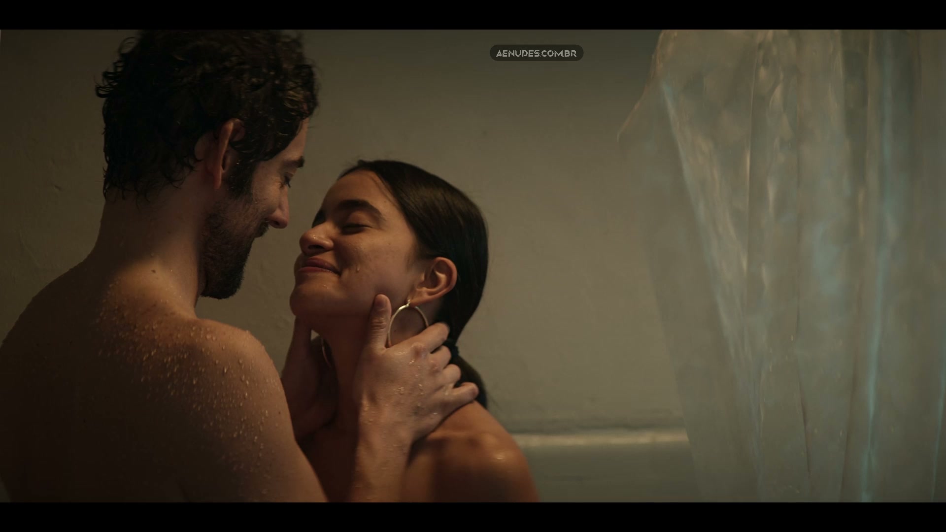 Paulina Gaitan nua pelada cena de sexo em Belascoaran, PI