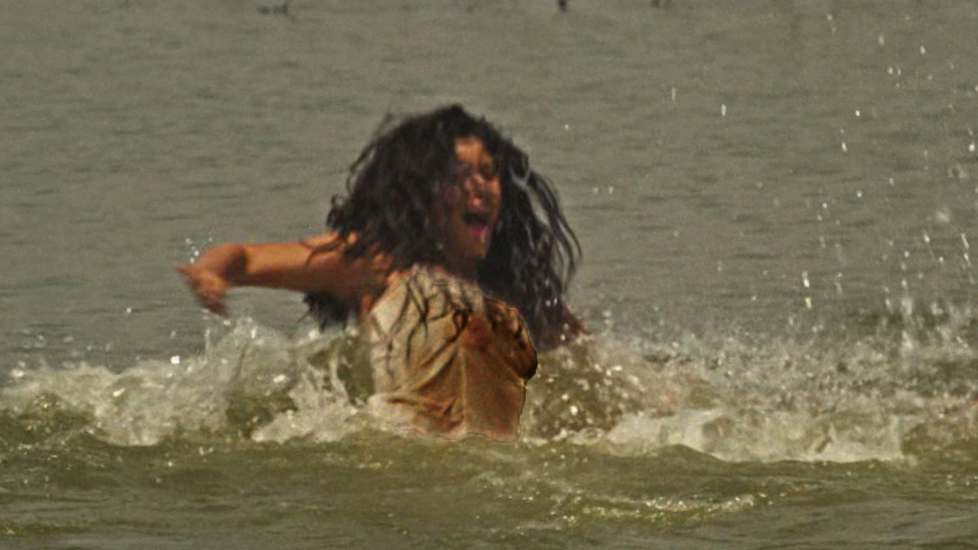 Alice Carvalho nua pelada em Guerreiros Do Sol