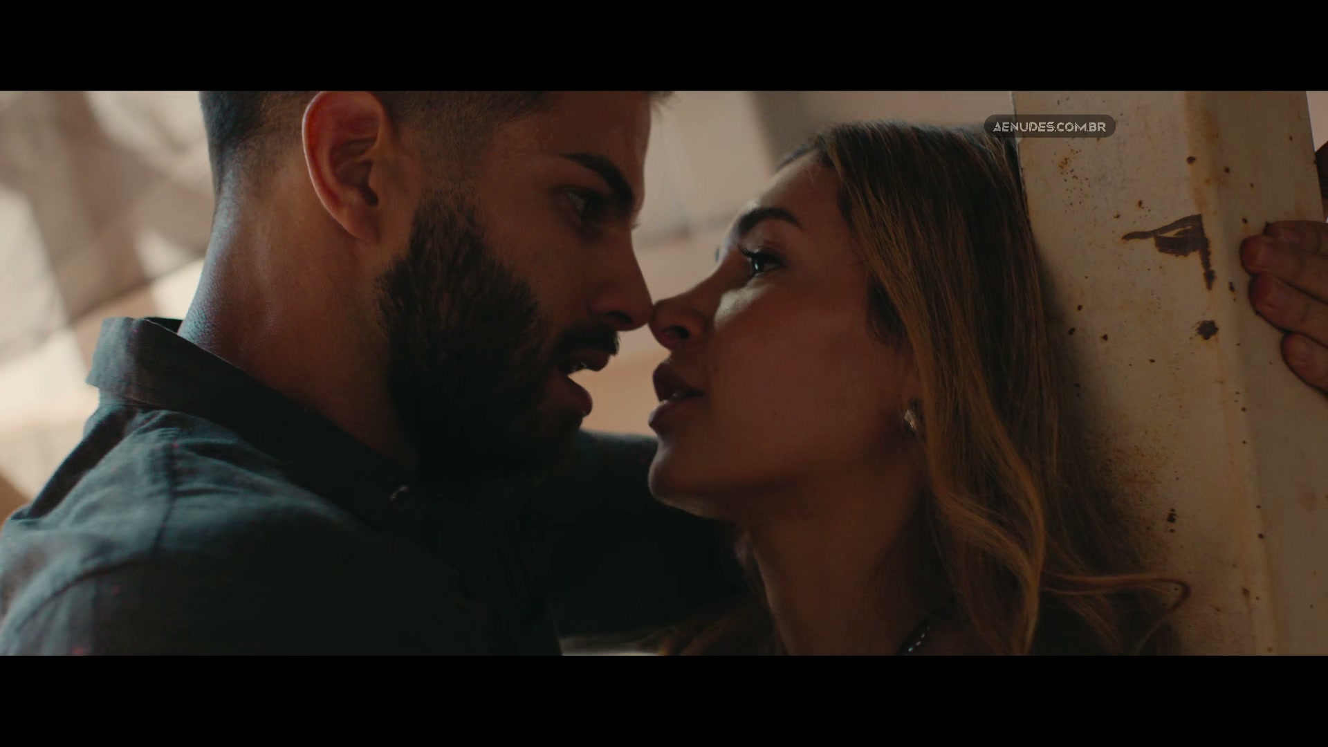 Stefani Mota nua pelada cena de sexo em Dna Do Crime S02
