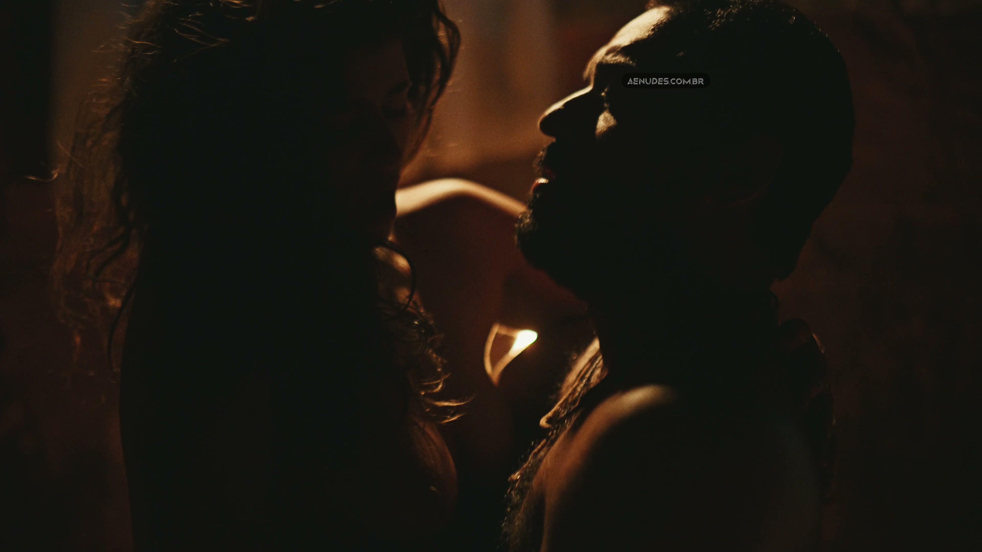 Isadora Cruz nua pelada cena de sexo em Guerreiros Do Sol (Novela)