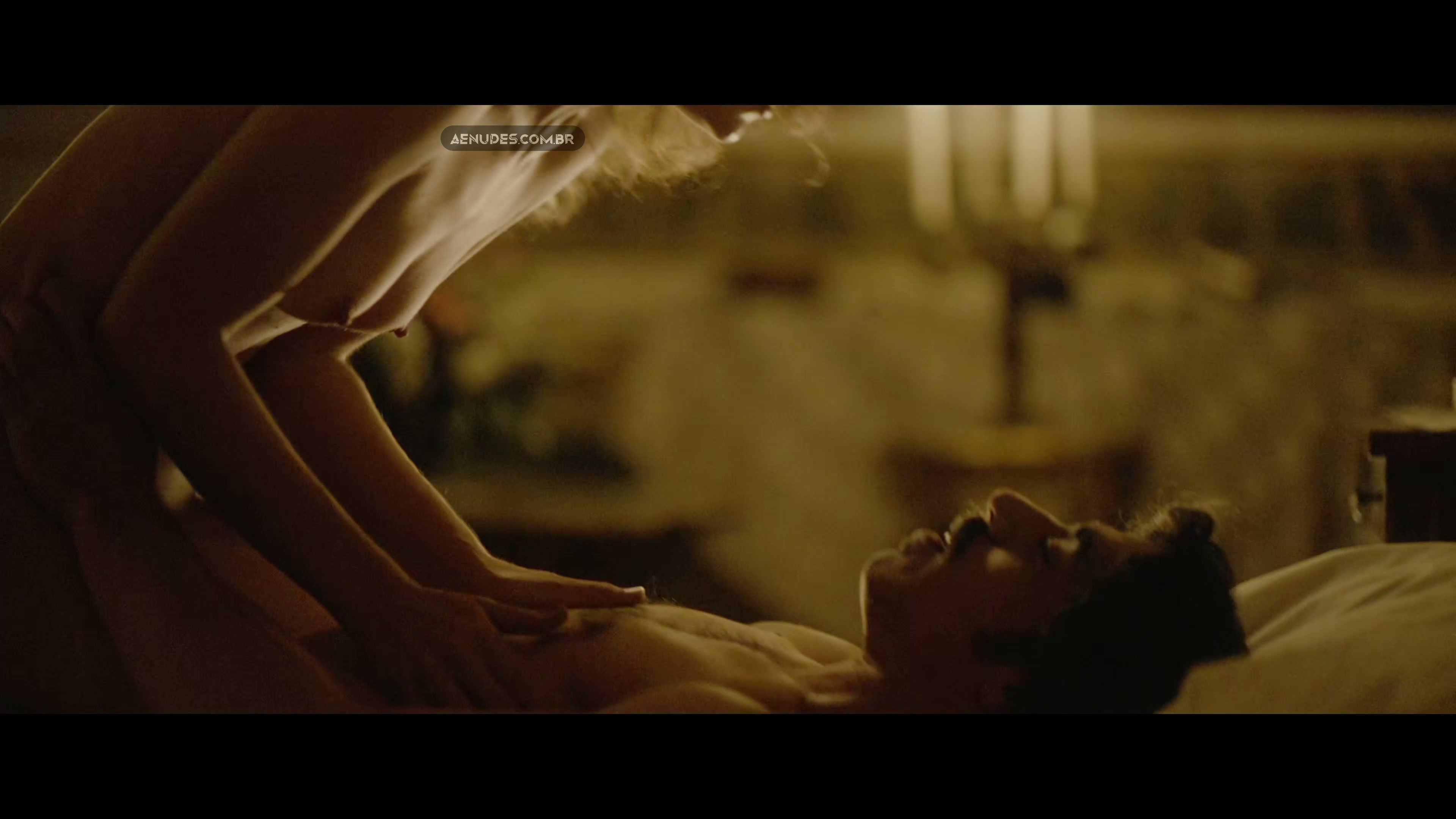 Jessica Cressy nua pelada cena de sexo em The Lions Of Secily