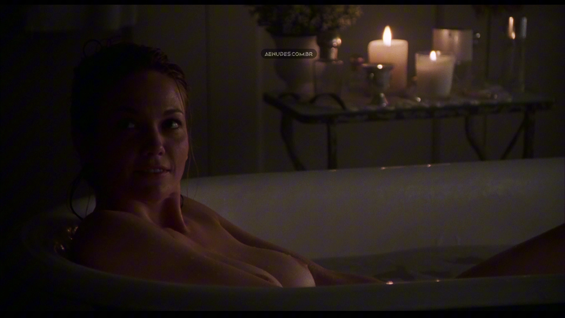 Diana Lane nua pelada cena de sexo em Unfaithful