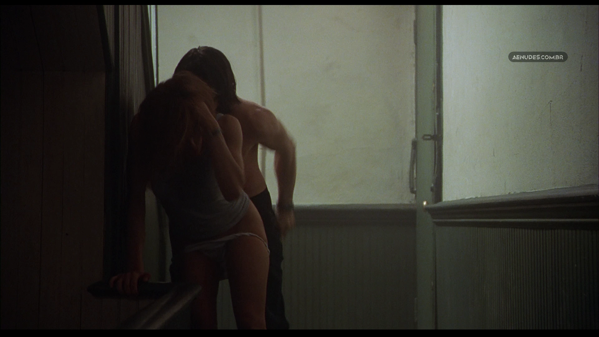 Diana Lane nua pelada cena de sexo em Unfaithful
