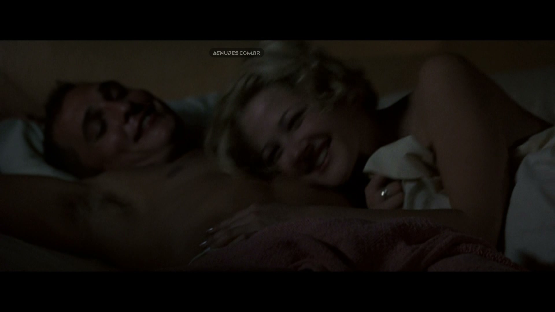 Drew Barrymore nua pelada cena de sexo em Boys on The Side