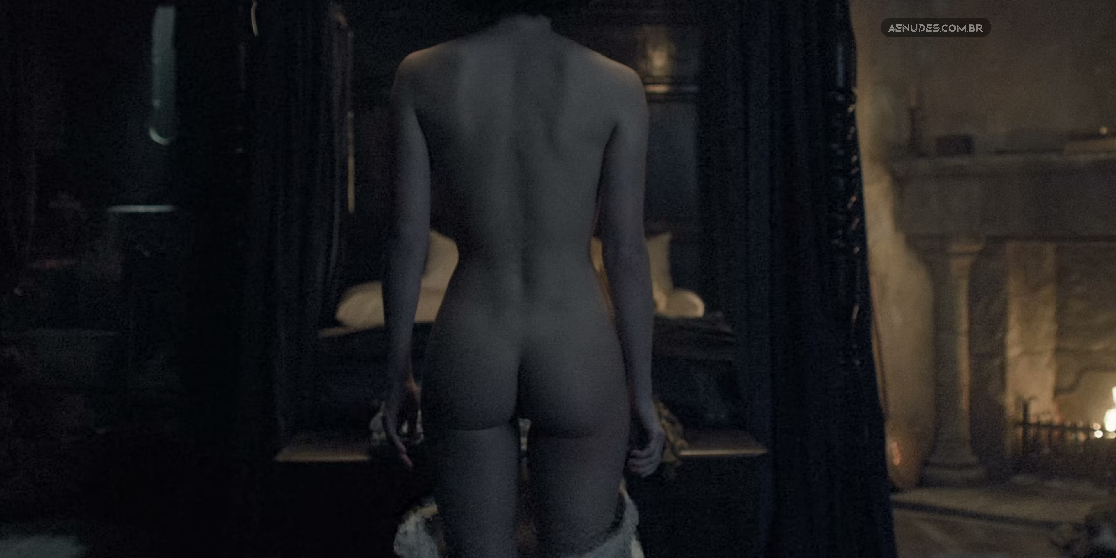 Hermione Corfield nua pelada cena de sexo em Outlander Blood Of My Blood