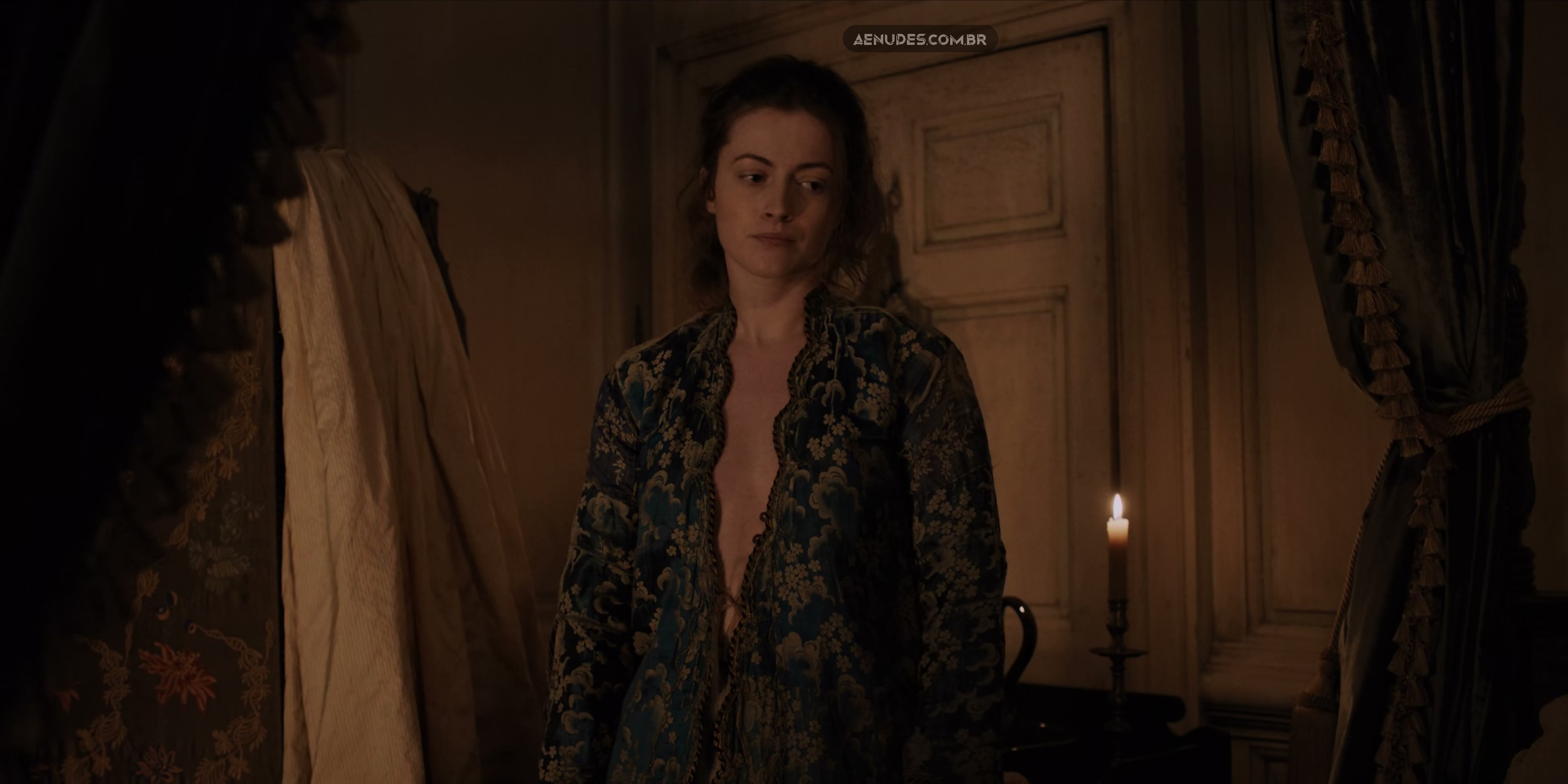 Lauren Mcqueen nua pelada cena de sexo em Outlander Blood Of My Blood