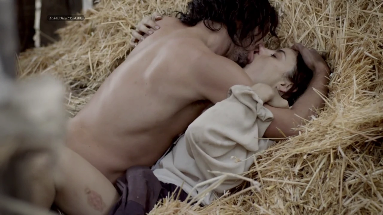 Marimar Vega nua pelada cena de sexo em Sitiados (Série).