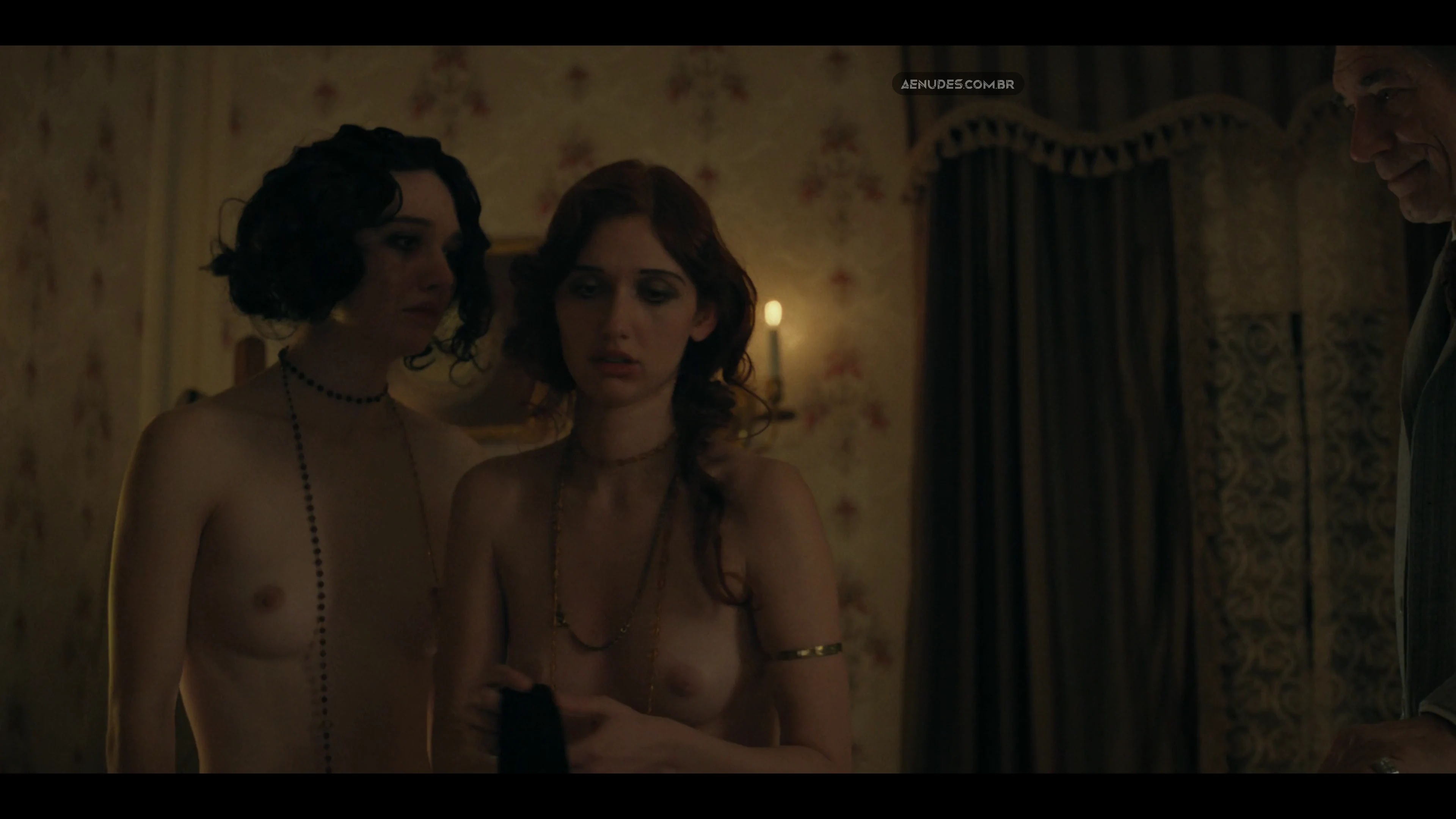 Madison Elise Rogers e Cailyn Rice nua pelada cena de sexo em 1923