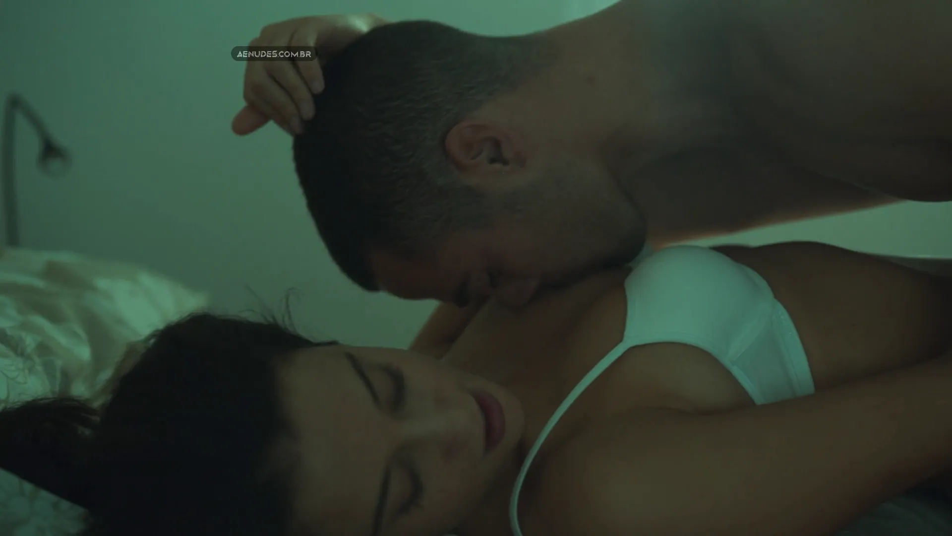 Maria Pedraza nua pelada cena de sexo em Toyboy