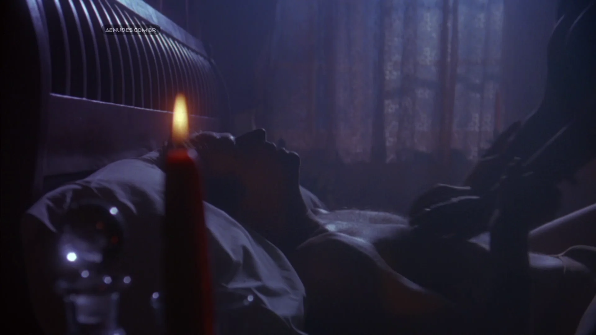 Deborah Kara Unger nua pelada cena de sexo em Highlander Iii - The Sorcerer
