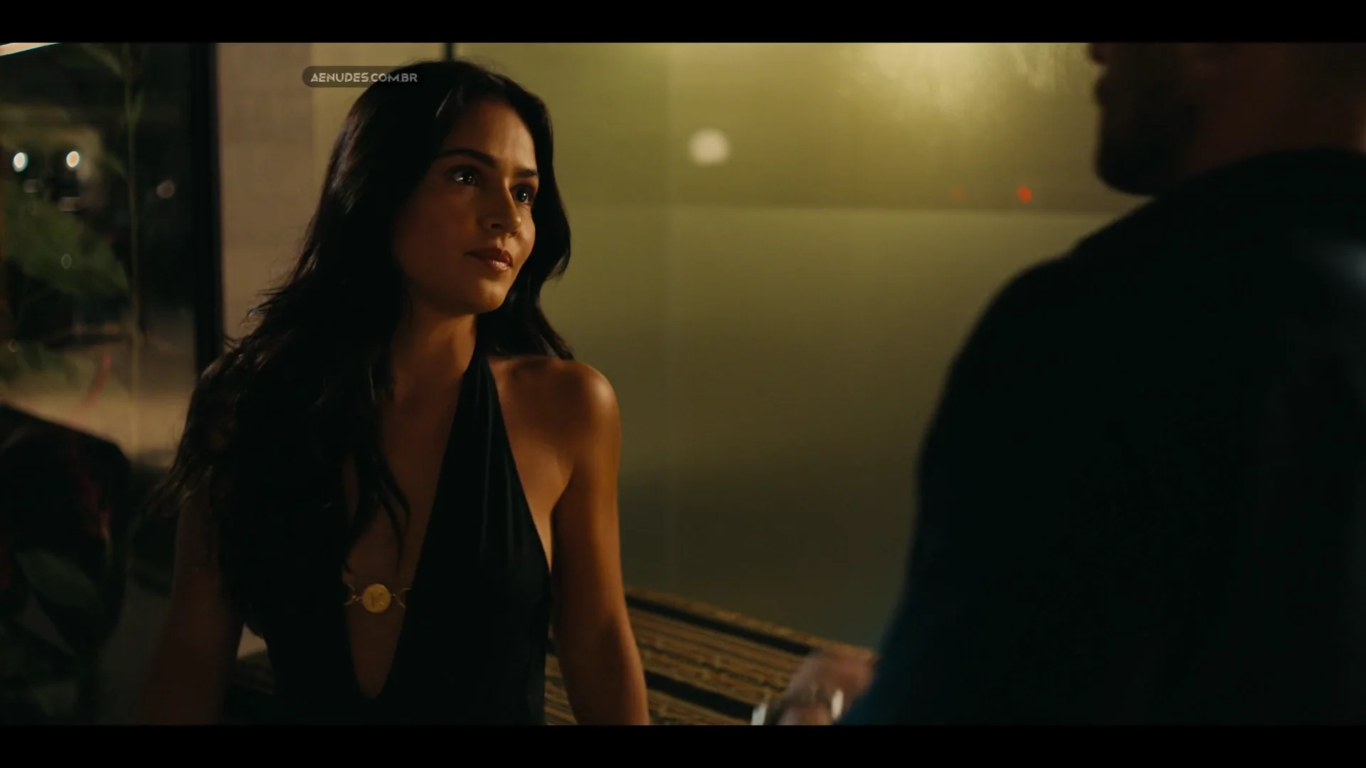 Giullia Buscacio nua pelada cena de sexo em Os Donos do Jogo