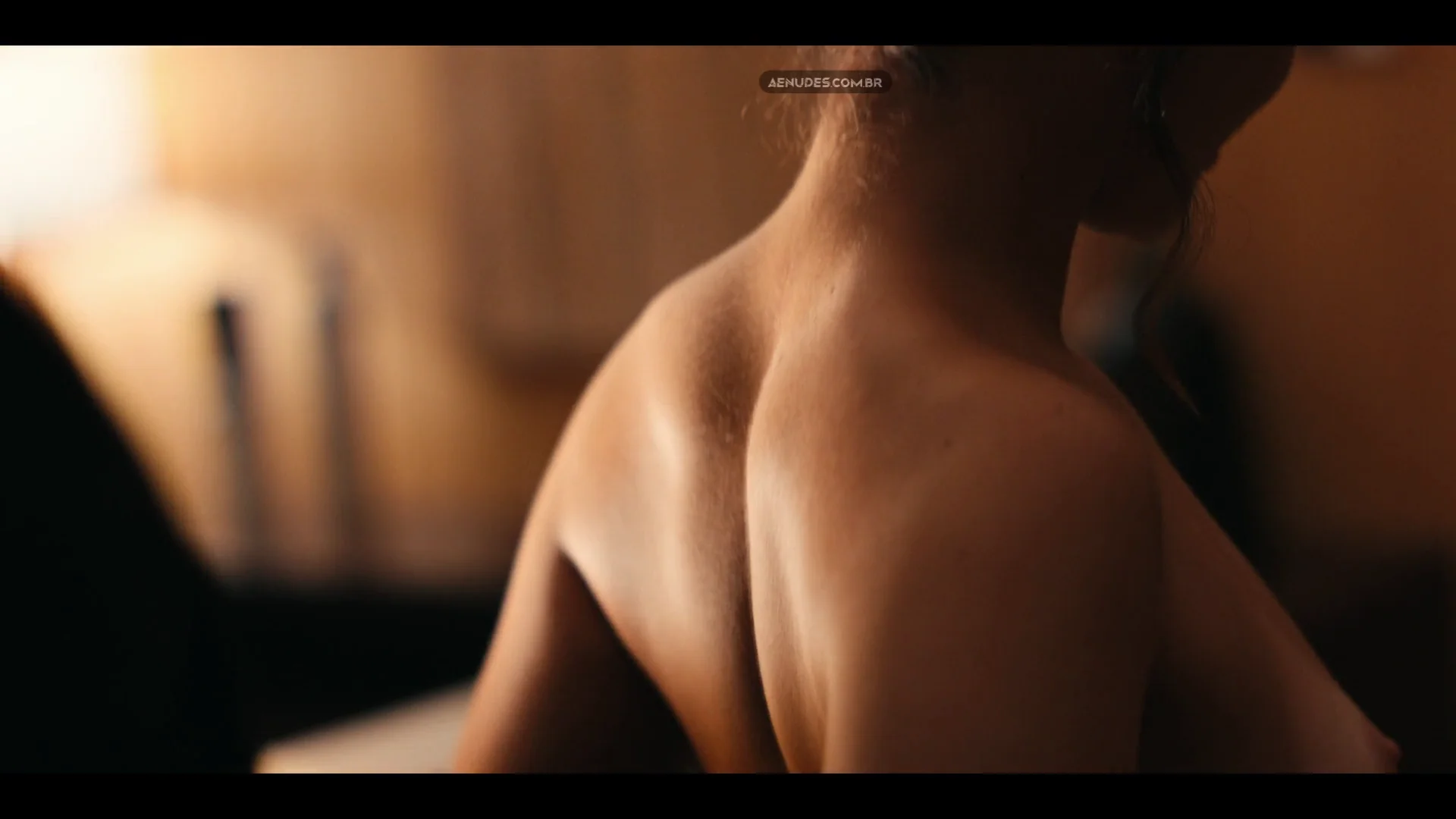 Mel Maia nua pelada cena de sexo em Os Donos do Jogo