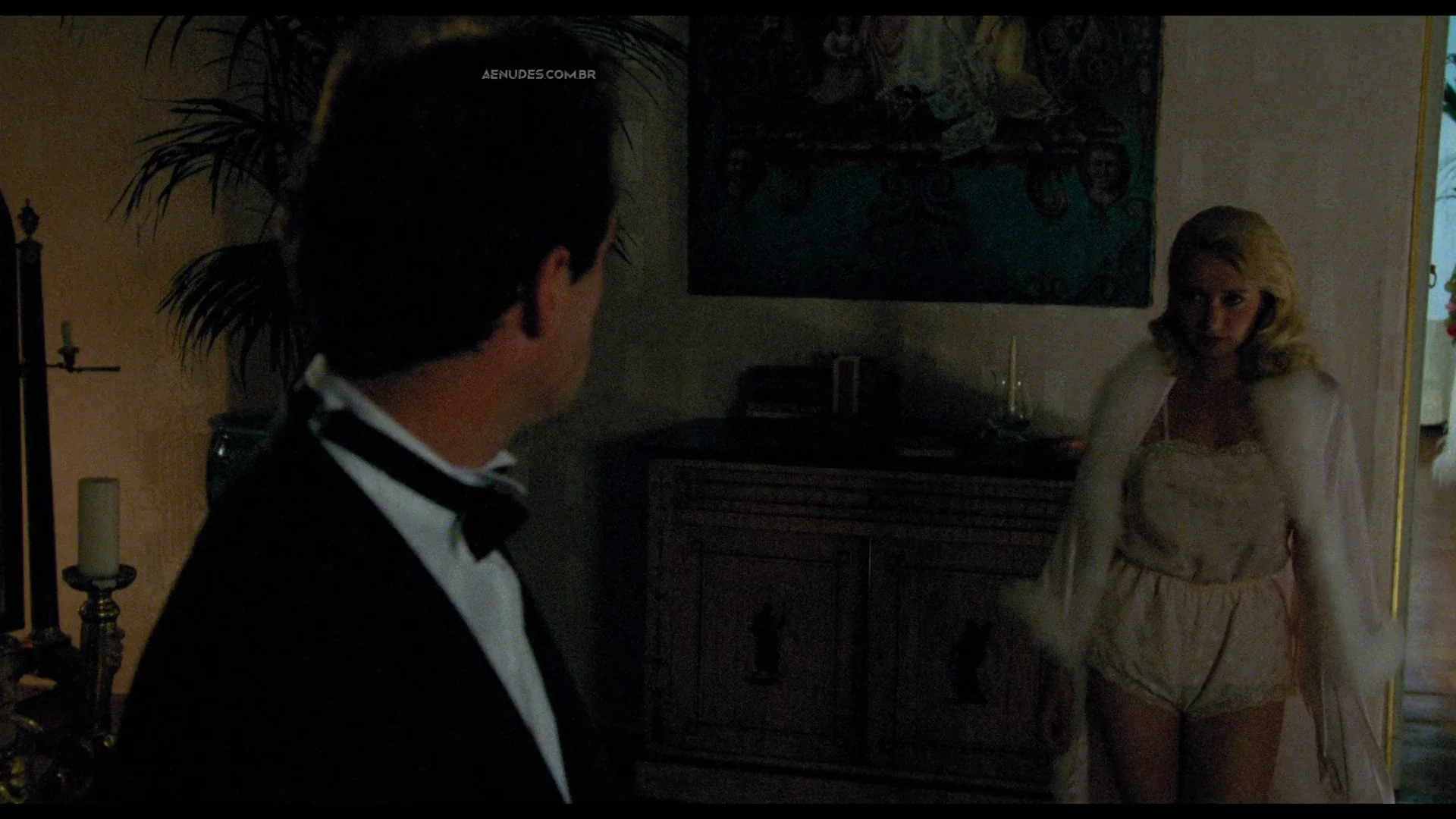 Pauline Lafont nua pelada cena de sexo em La Galette Du Roi