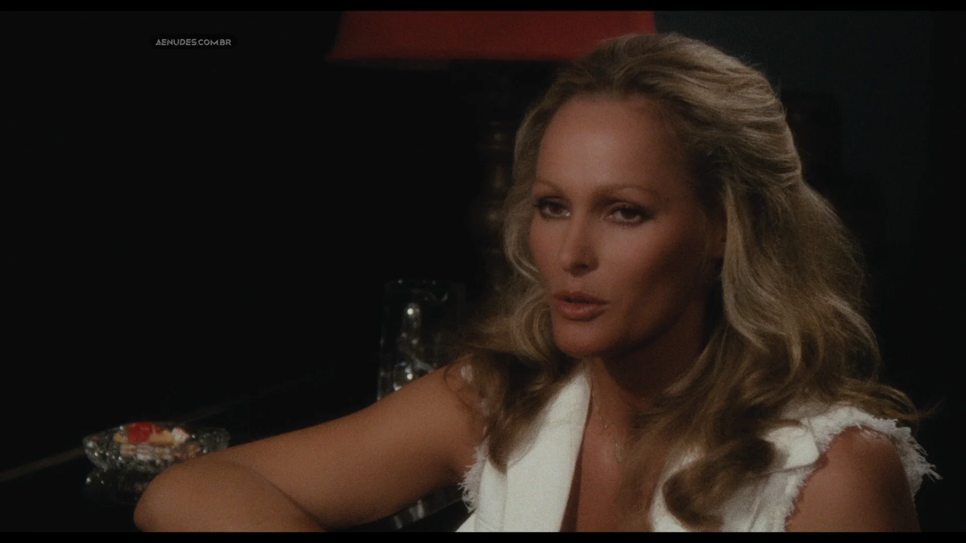 Ursula Andress nua pelada cena de sexo em Colpo In Canna