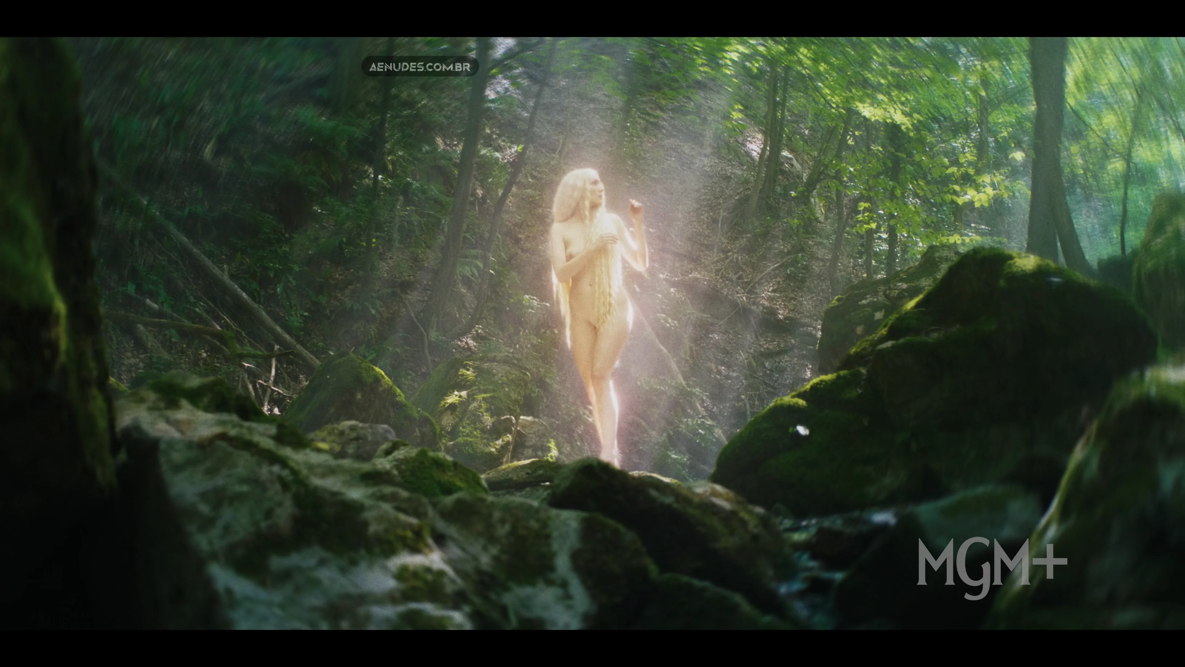 Lydia Peckham e Jelena Gavrilovic nua pelada cena de sexo em Robin Hood