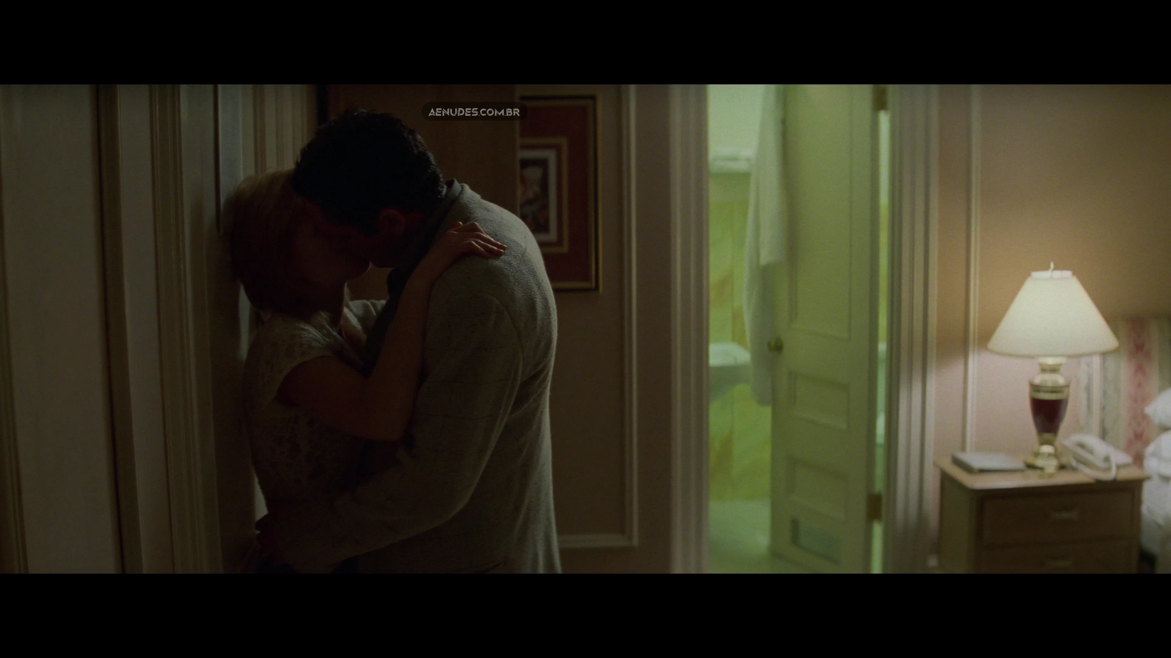 Marg Helgenberger nua pelada cena de sexo em Species