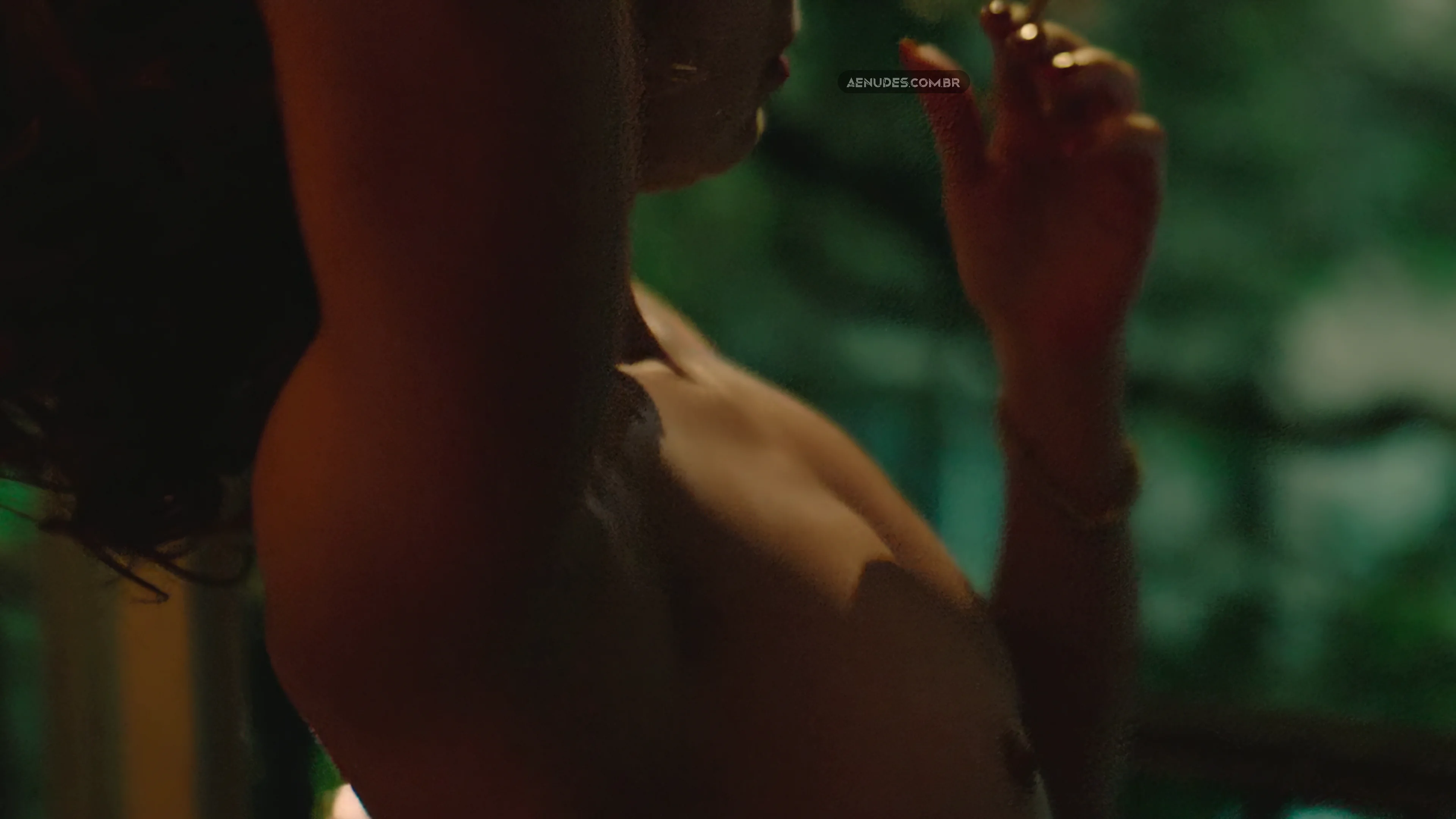 Marjorie Estiano nua pelada cena de sexo em Angela Diniz