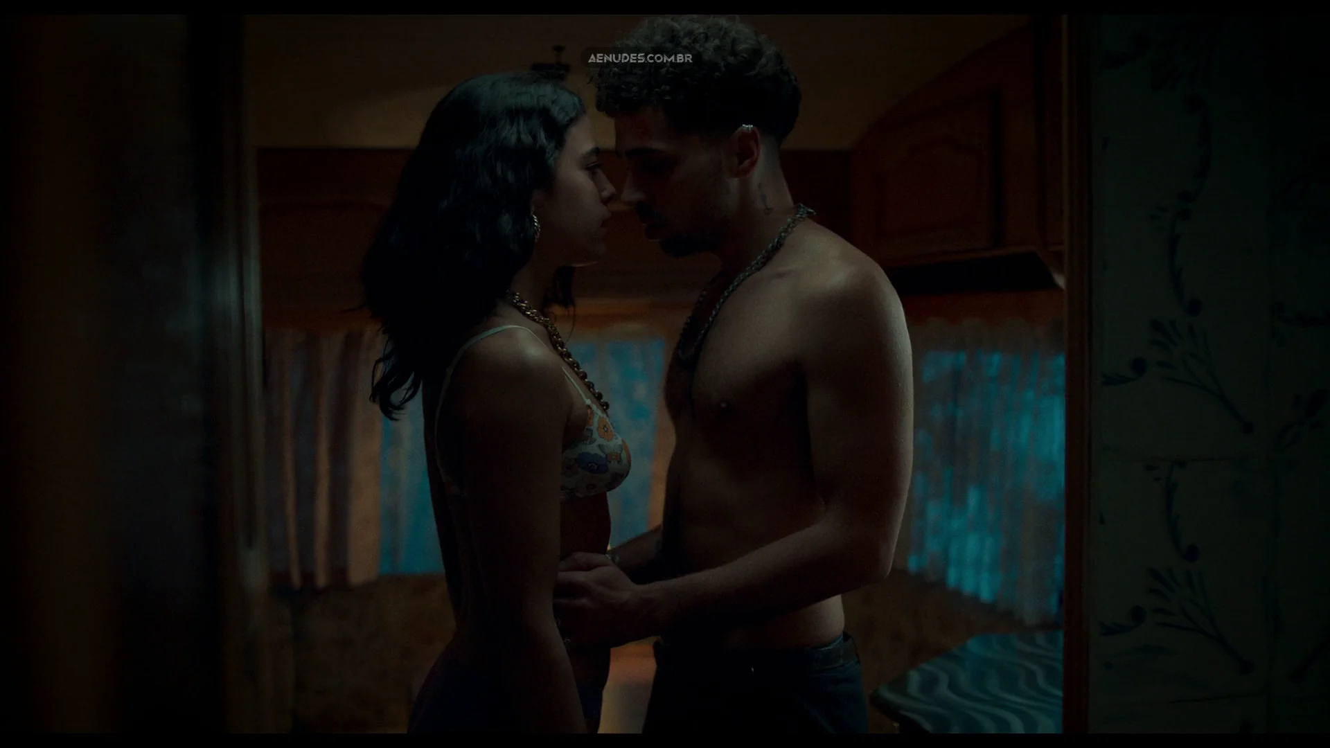 Zofia Jastrzebska nua pelada cena de sexo em Infamy