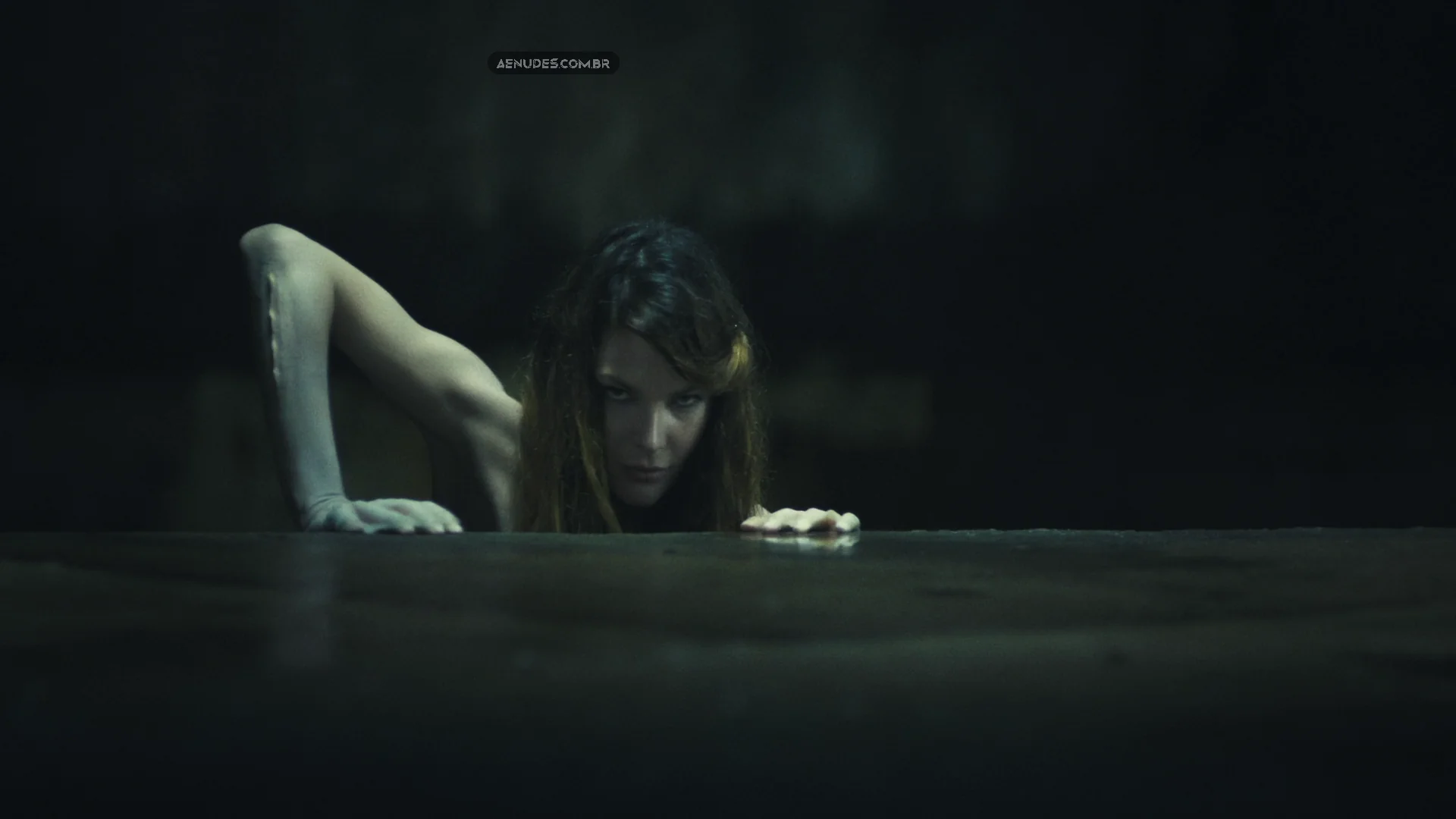 Zorana Kostic Obradovic nua pelada cena de sexo em Killer Marmaid