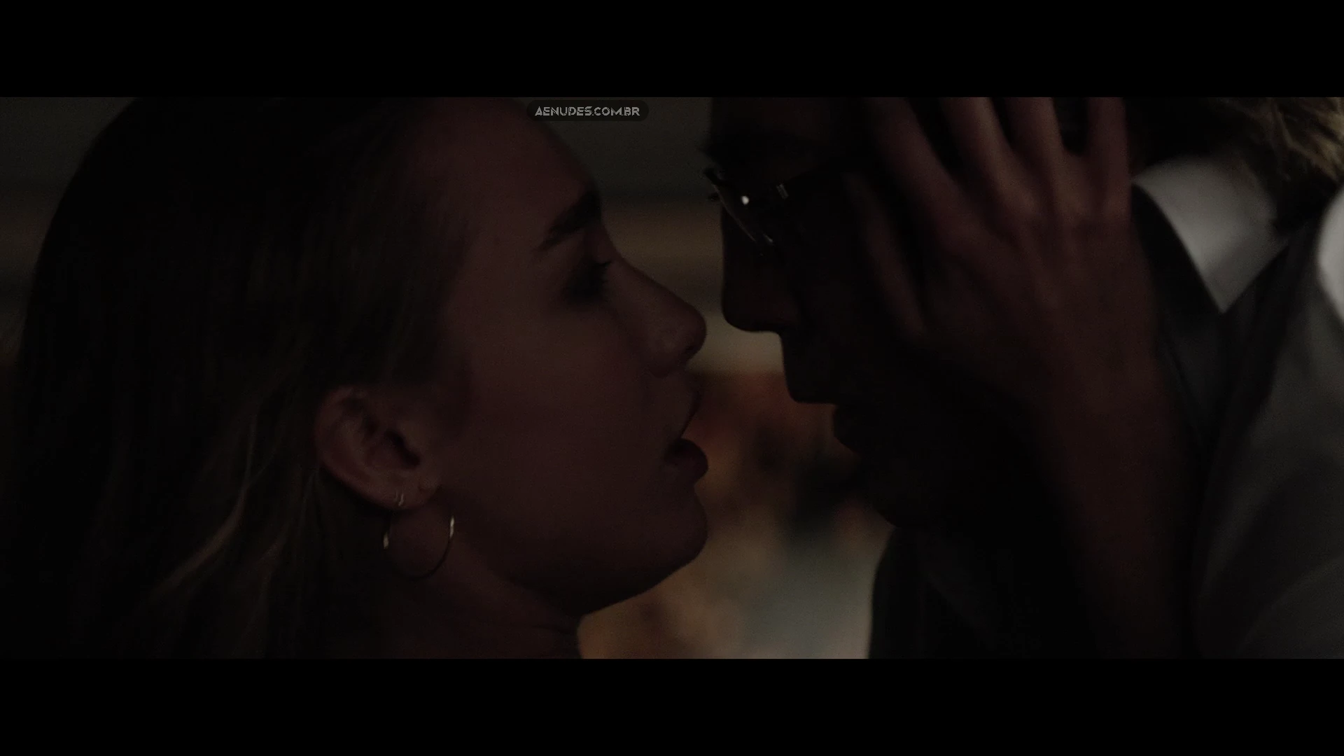 Almudena Amor nua pelada cena de sexo em The Good Boss