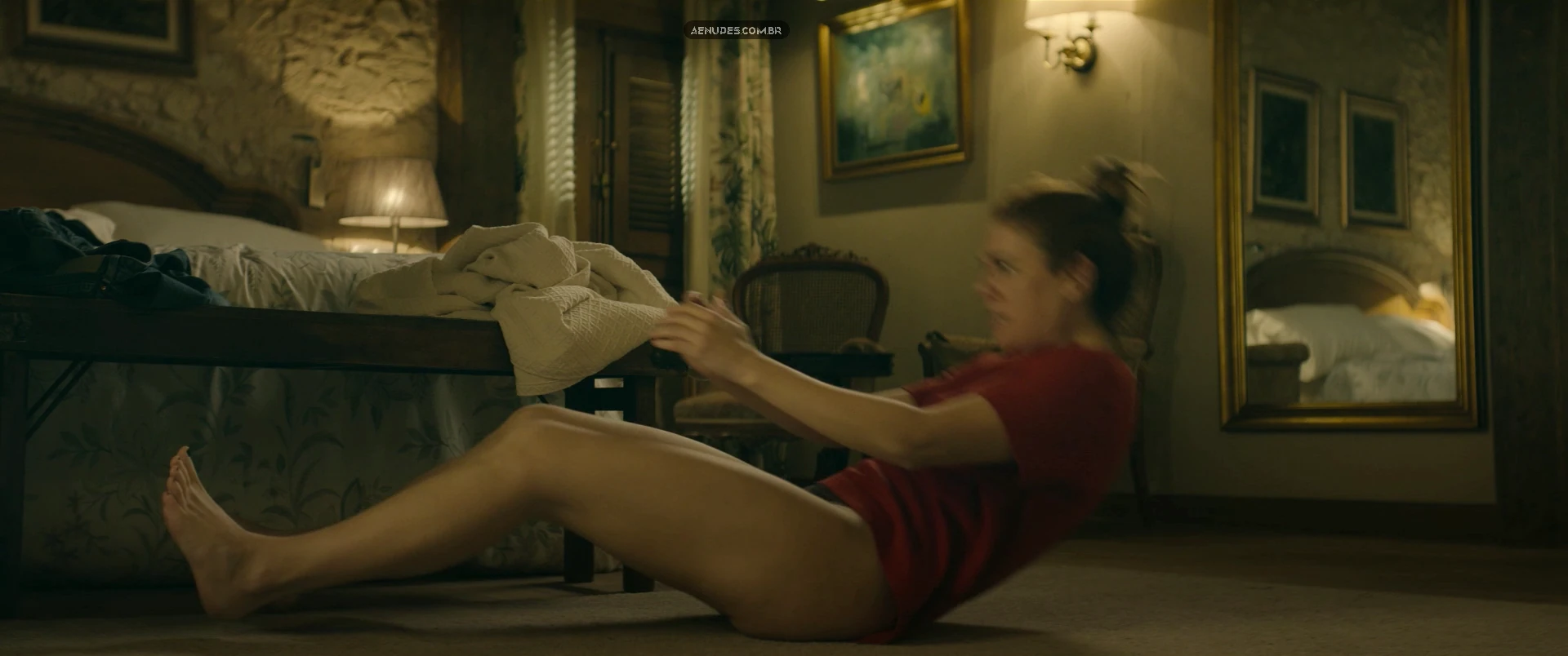 Blanca Suarez e Aria Bedmar nua pelada cena de sexo em La Huella Del Mal