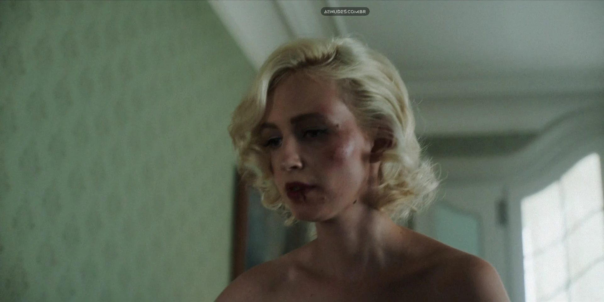 Diana Dulinkova nua pelada cena de sexo em Das Boot