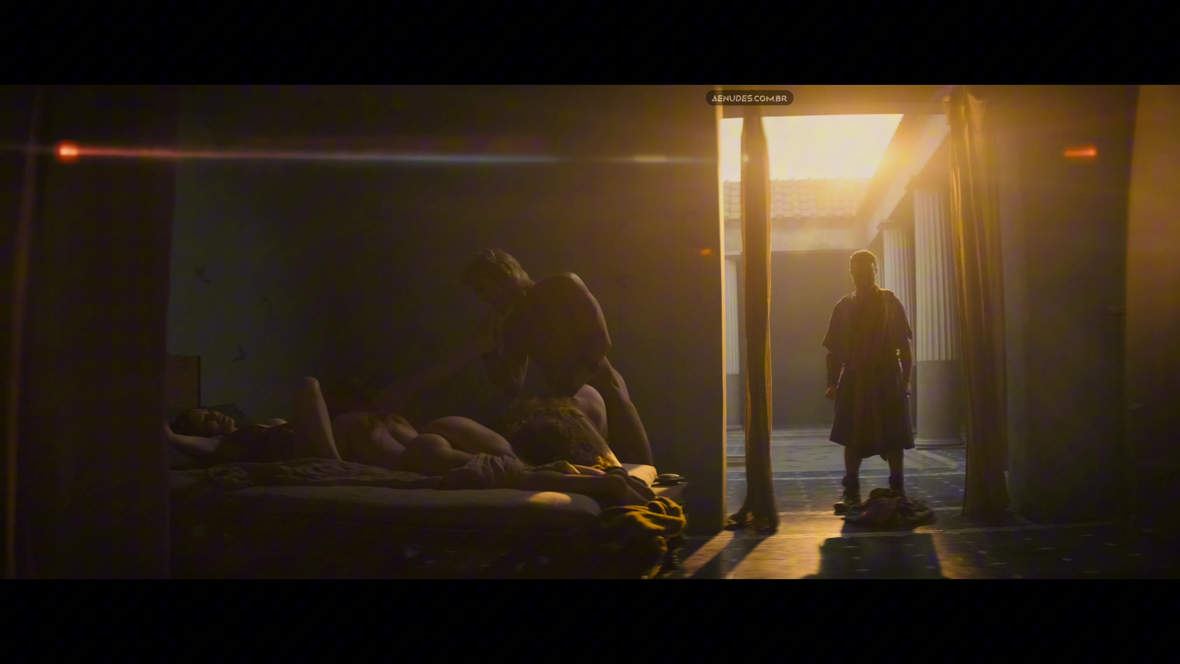 Ivana Baquero e Jamaica Vaughan nua pelada cena de sexo em Spartacus, House of Ashur