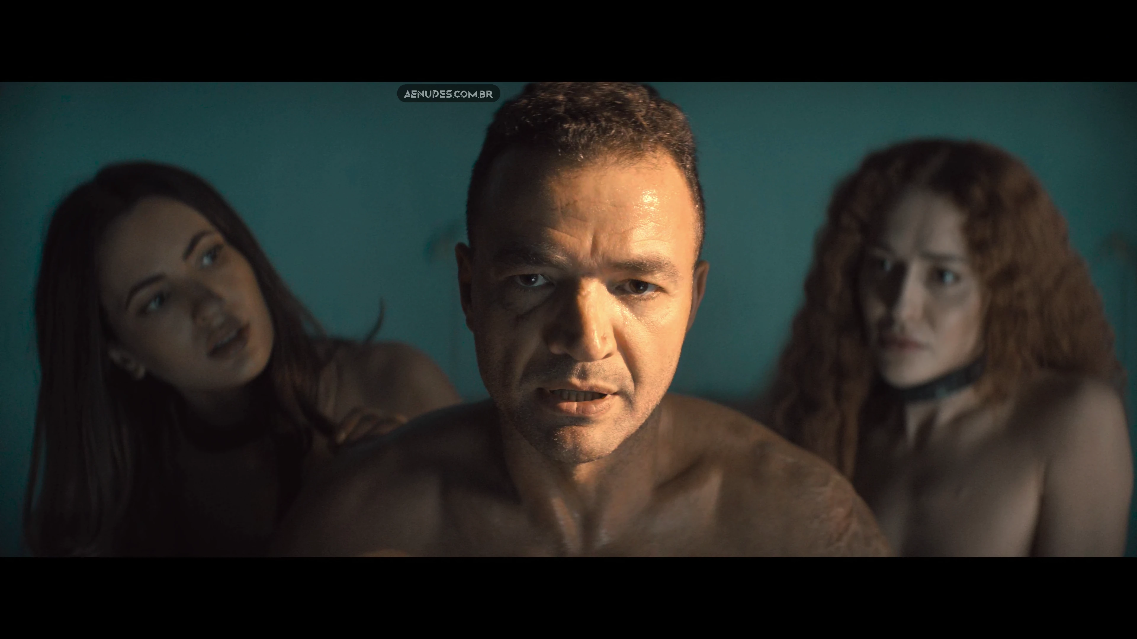 Ivana Baquero e Jamaica Vaughan nua pelada cena de sexo em Spartacus, House of Ashur