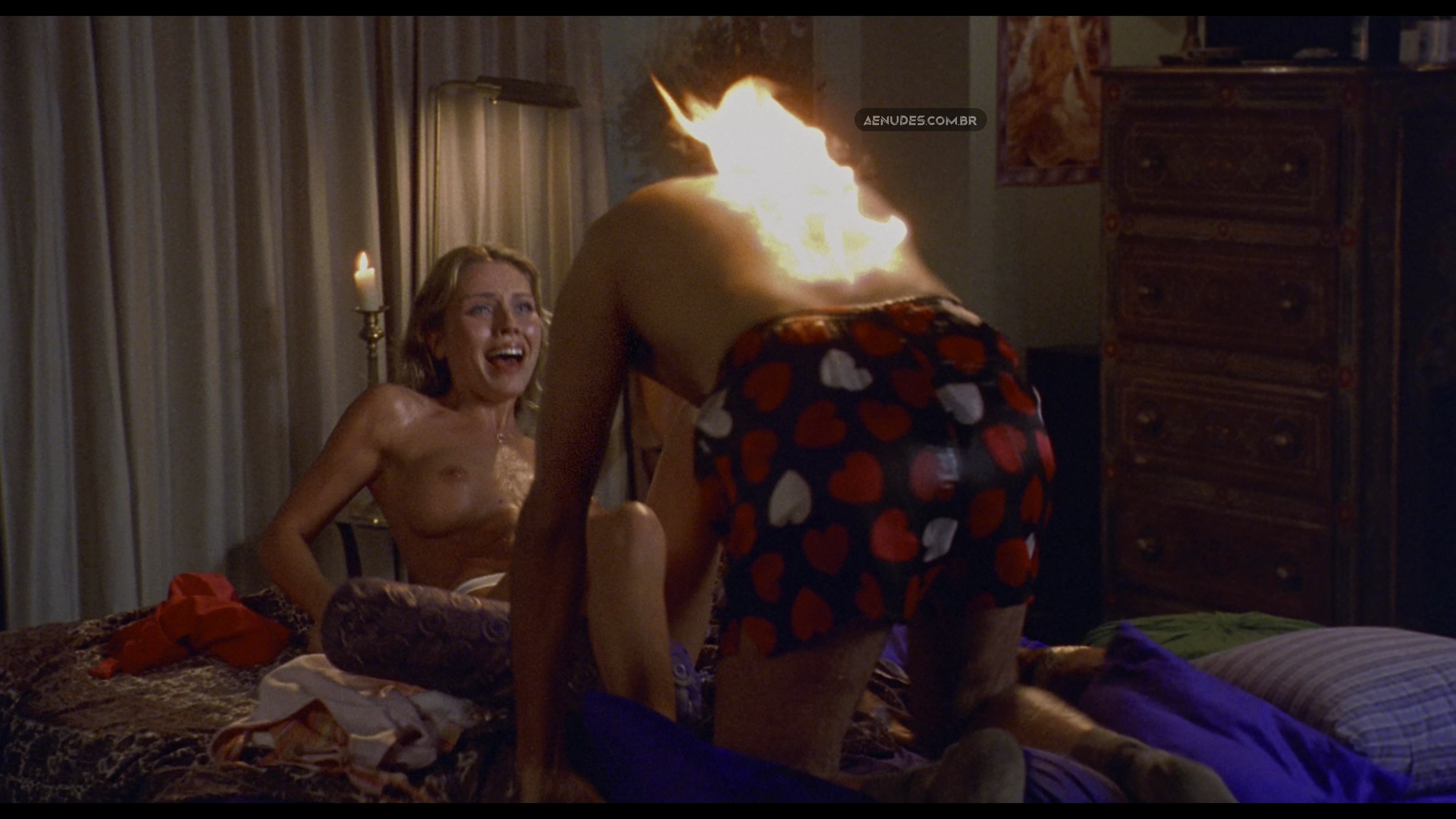 Ivana Bozilovic nua pelada cena de sexo em Van Wilder