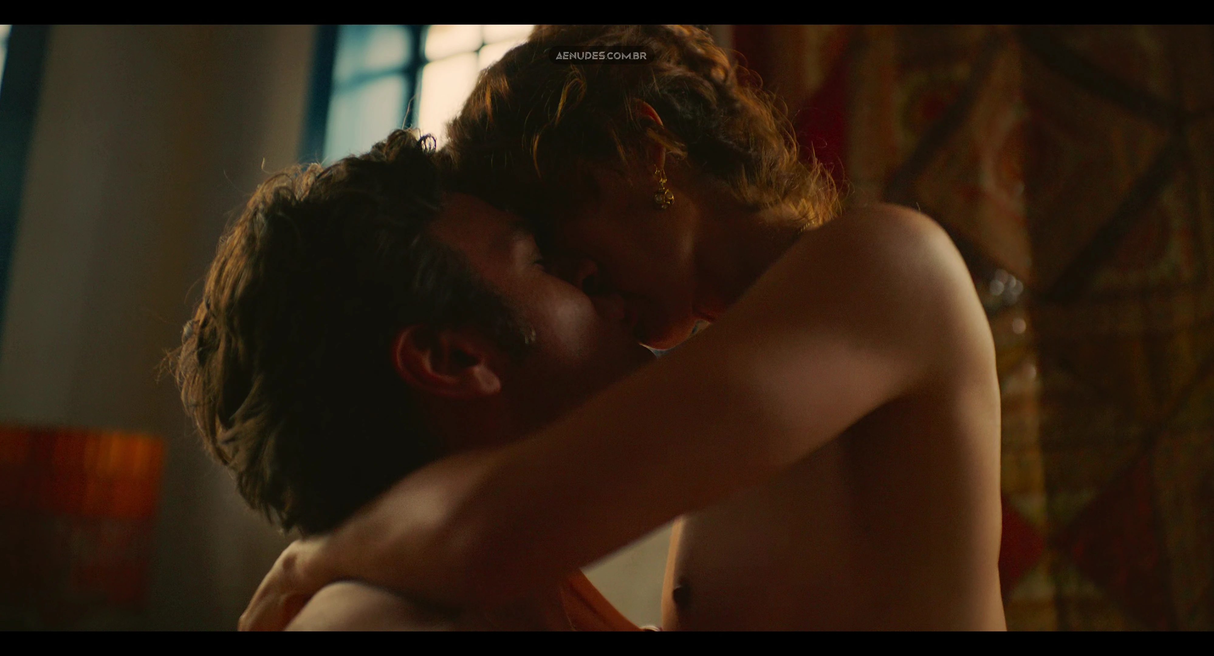 Marjorie Estiano nua pelada cena de sexo em Angela Diniz, Assassinada e Condenada