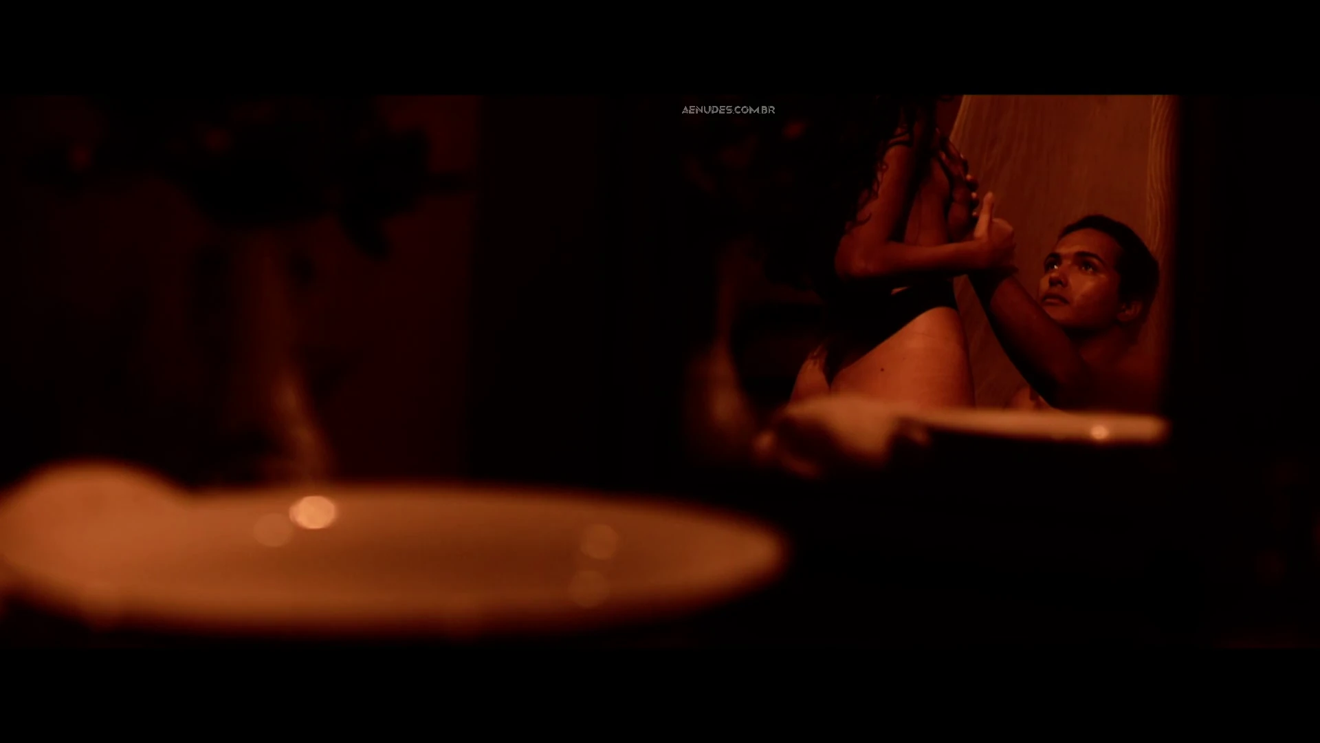 Raíssa Xavier nua pelada cena de sexo em Luiz Gonzaga, Legua Tirana