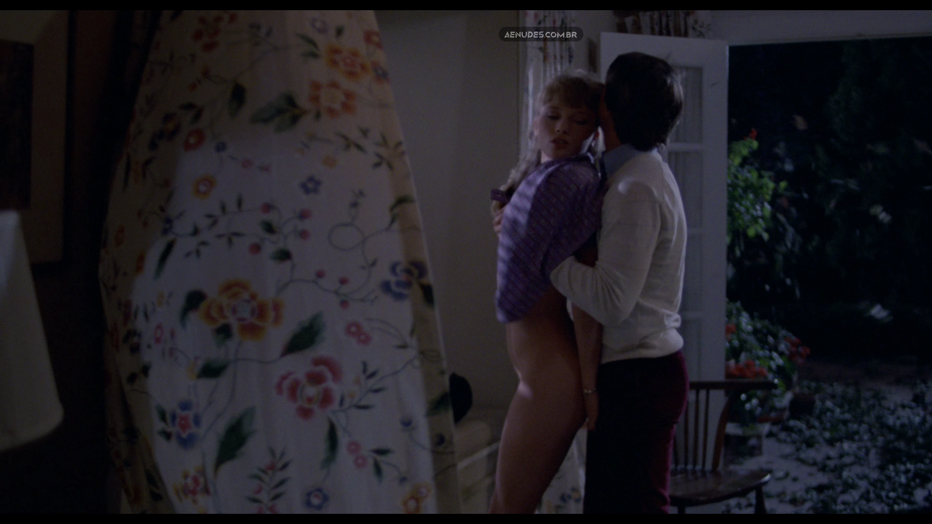 Rebecca De Mornay nua pelada cena de sexo em Risky Business