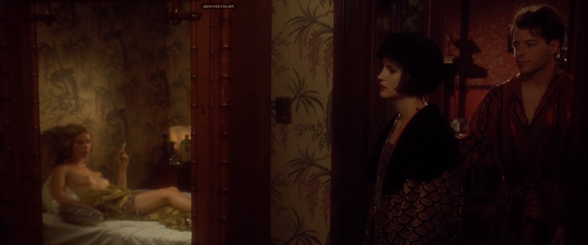 Gwyneth Paltrow nua pelada cena de sexo em Mrs Parker and The Vicious Circle