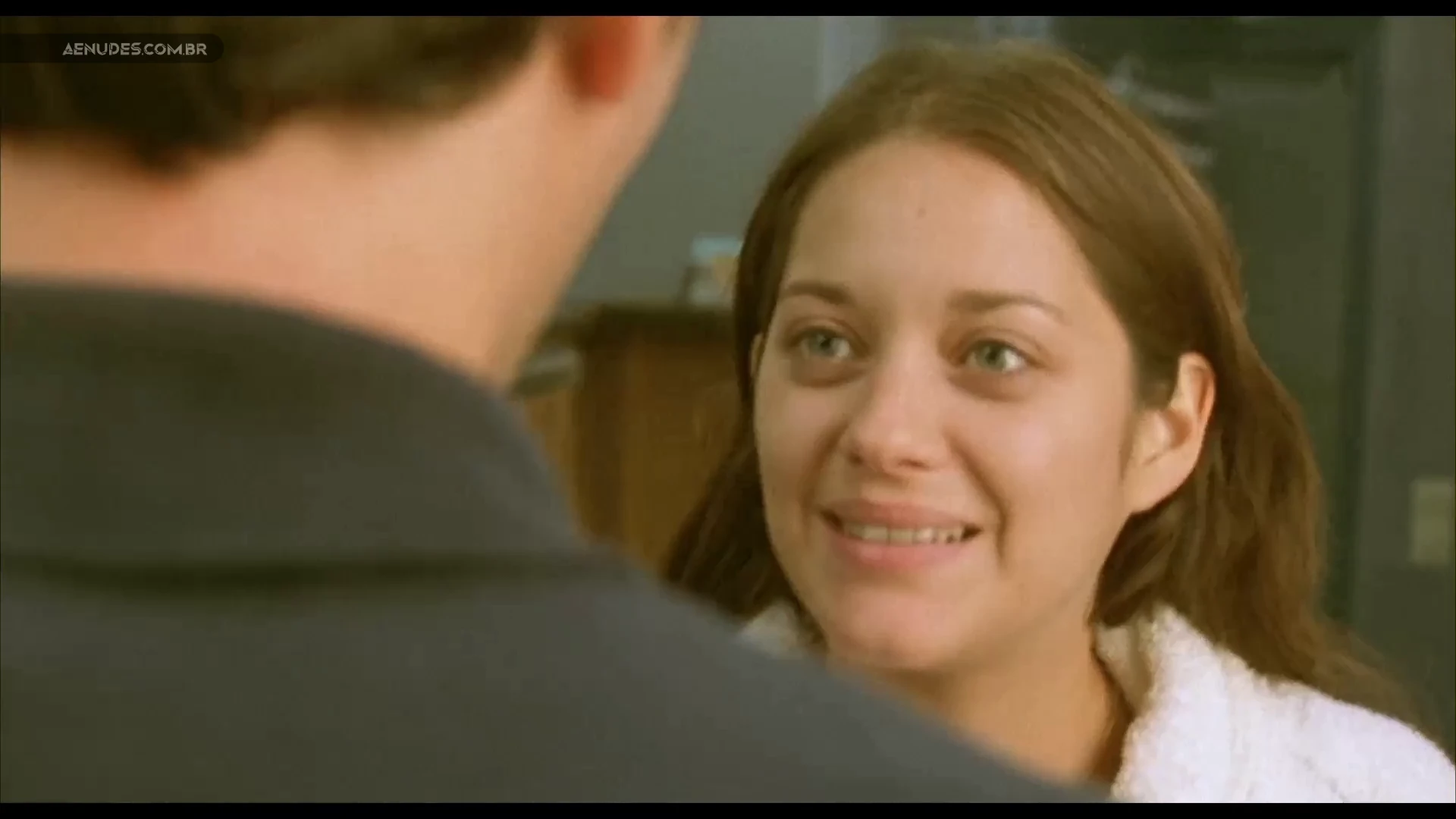 Marion Cotillard nua pelada cena de sexo em Les Jolies Choses