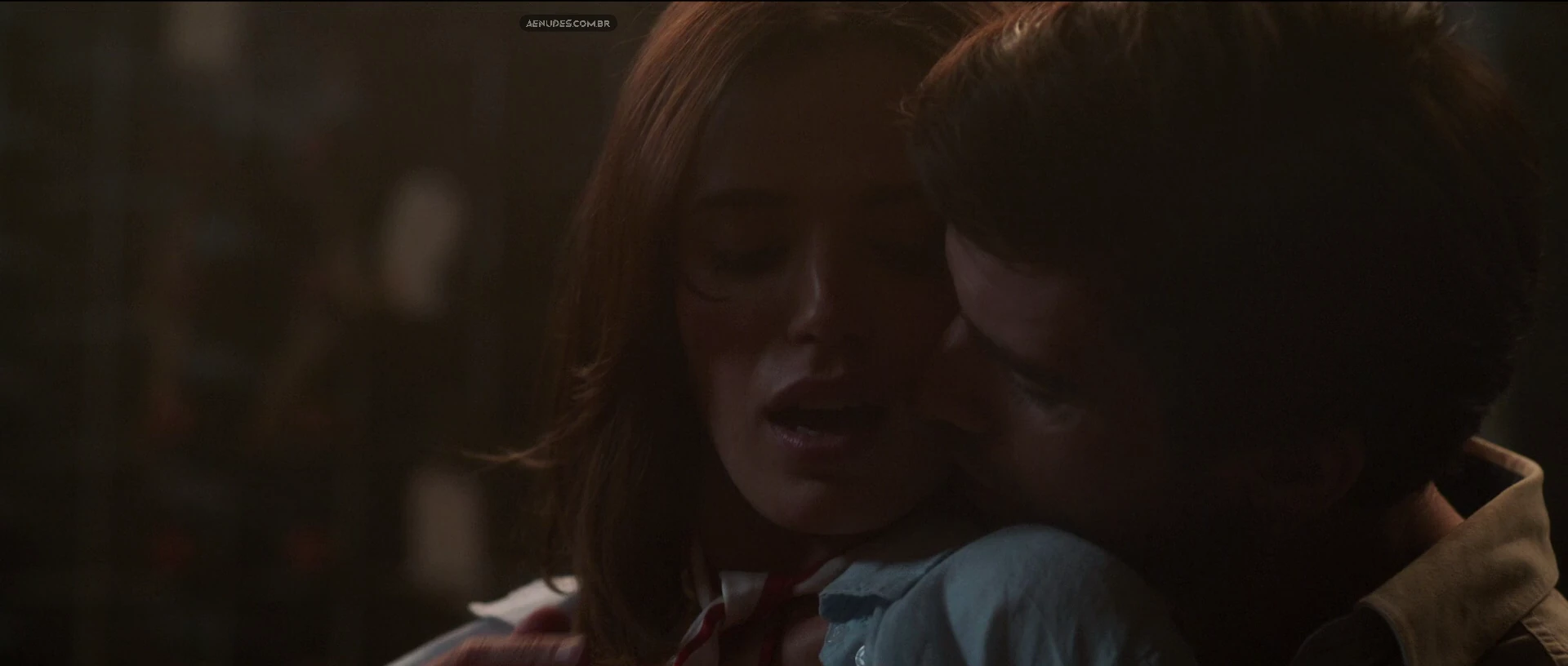 Samantha Allsop nua pelada cena de sexo em Beauty From Pain