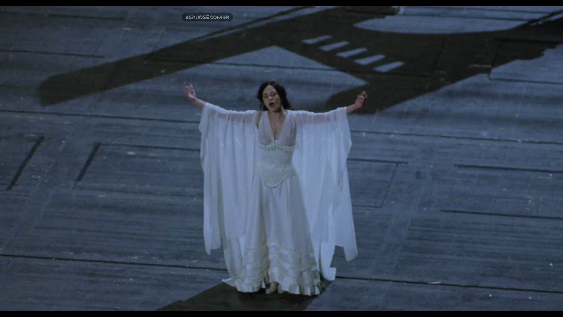 Asia Argento nua pelada cena de sexo em The Phantom Of The Opera