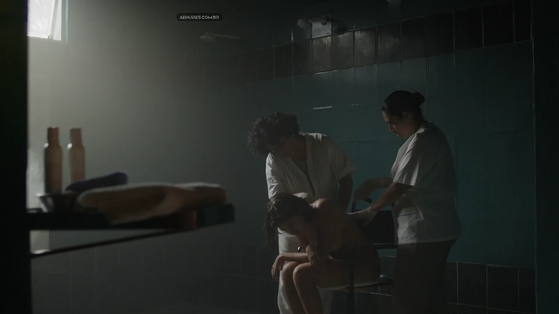 Carolina Oliveira e Manuela Do Monte nua pelada cena de sexo em Eu, Nirvana