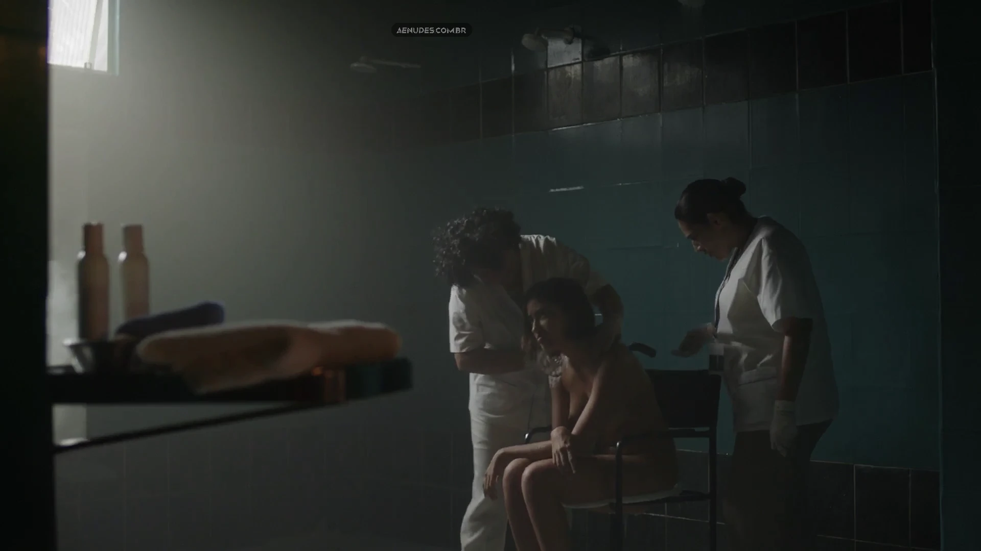 Carolina Oliveira e Manuela Do Monte nua pelada cena de sexo em Eu, Nirvana