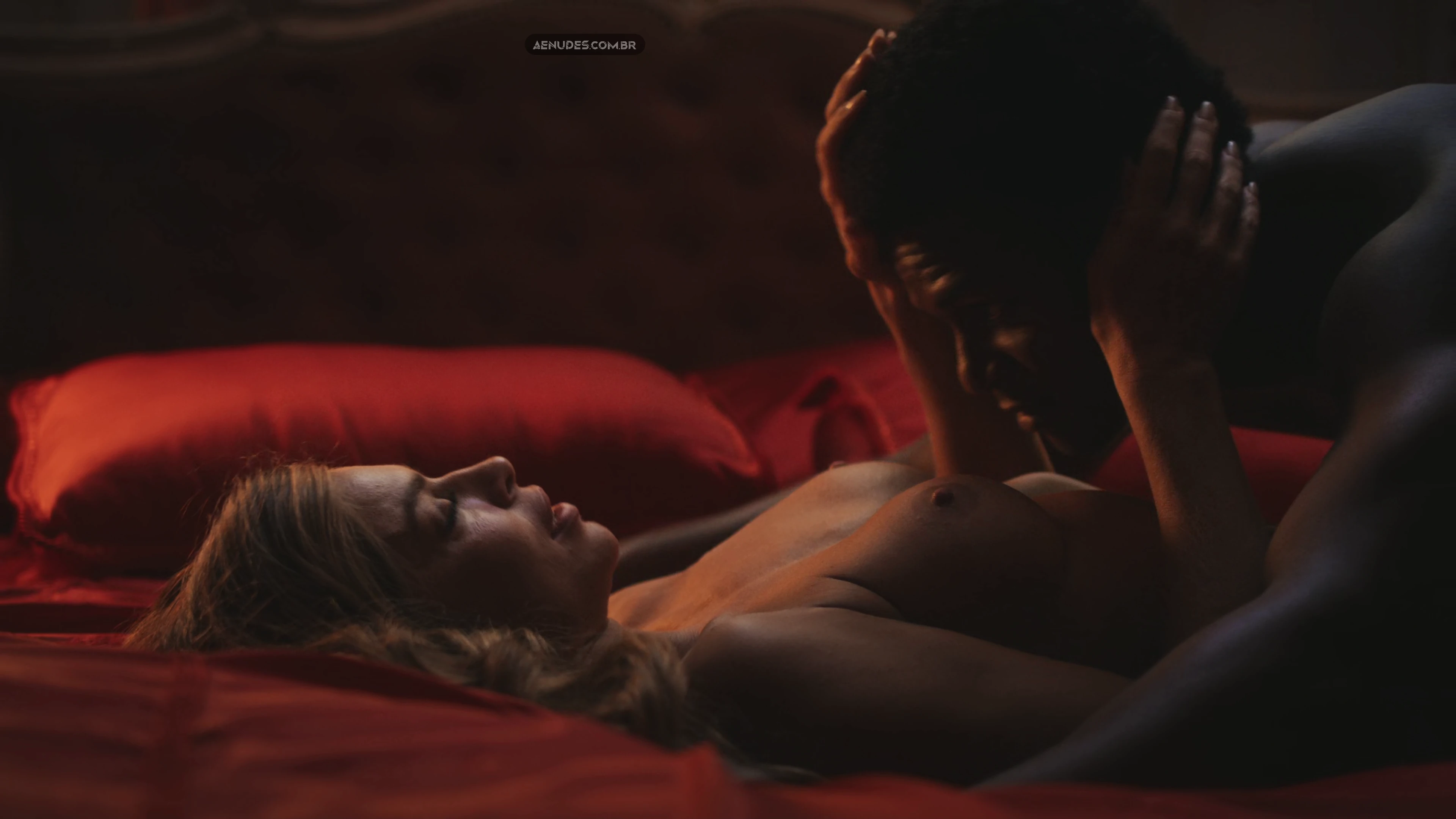 Grazi Massafera nua pelada cena de sexo em Dona Beja, 2026 (Série)