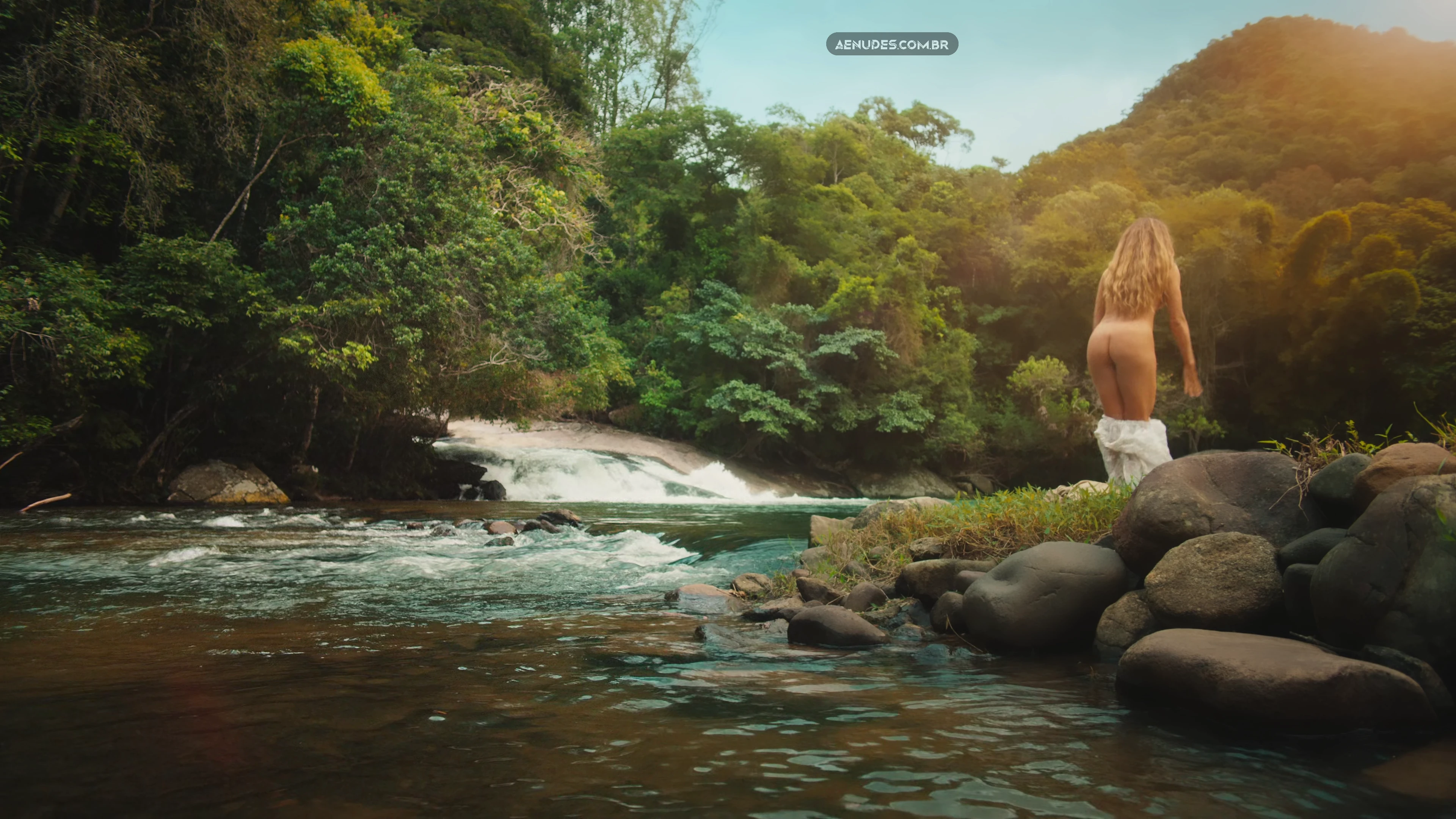 Grazi Massafera nua pelada cena de sexo em Dona Beja, 2026 (Série).