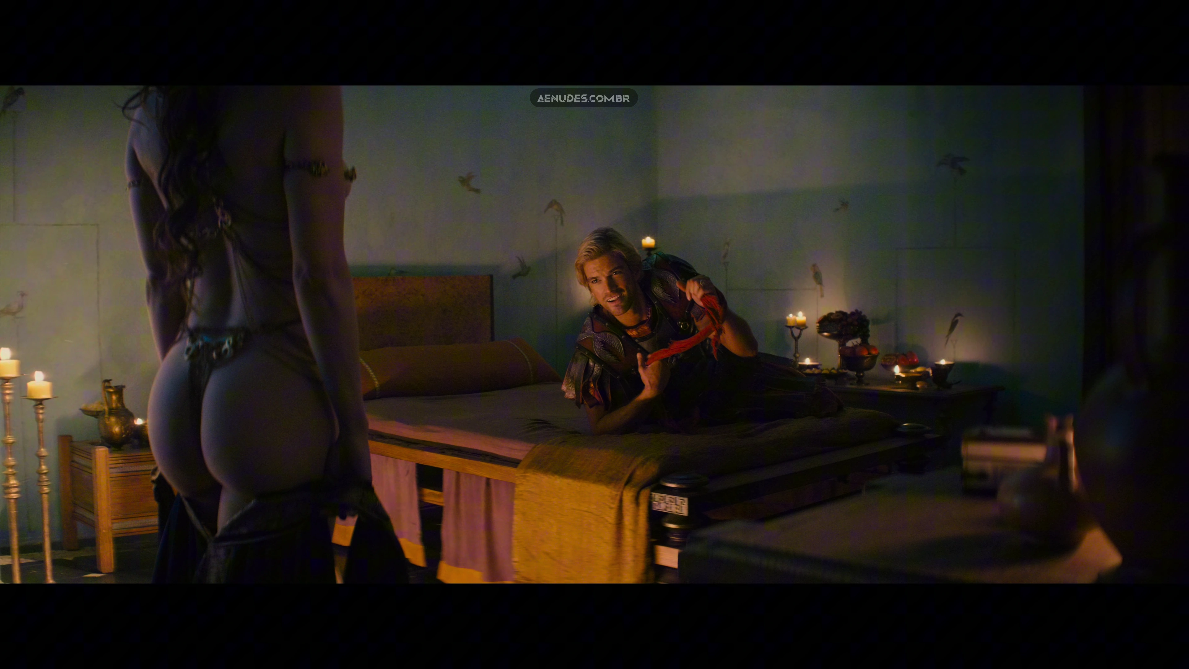 Jaime Slater e Tenika Davis nua pelada cena de sexo em Spartacus, House Of Ashur