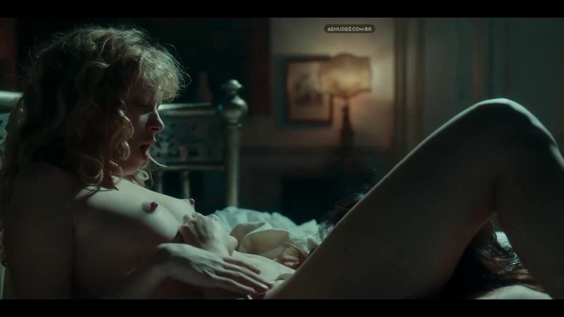 Tecla Insolia e Alma Noce nua pelada cena de sexo em L arte Della Gioia