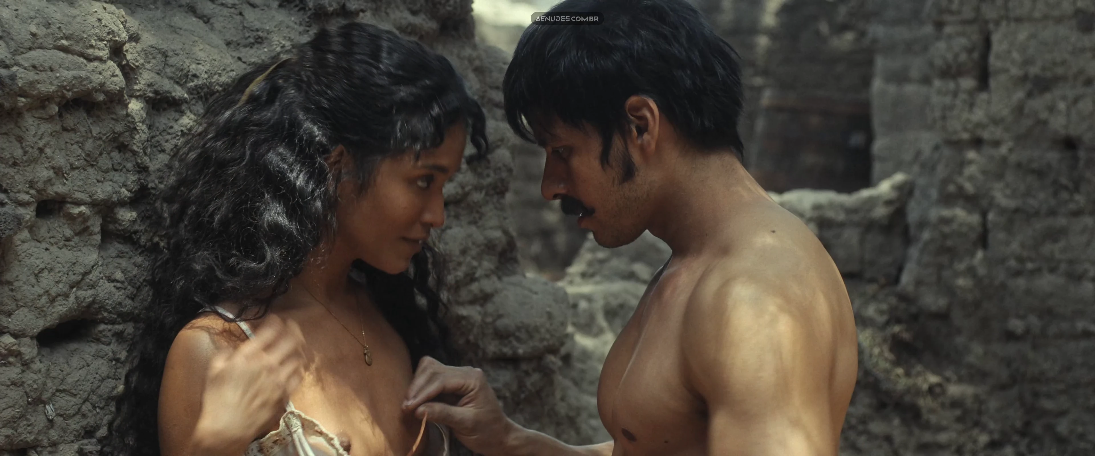 Andrea Chaparro nua pelada cena de sexo em Como Agua Para Chocolate