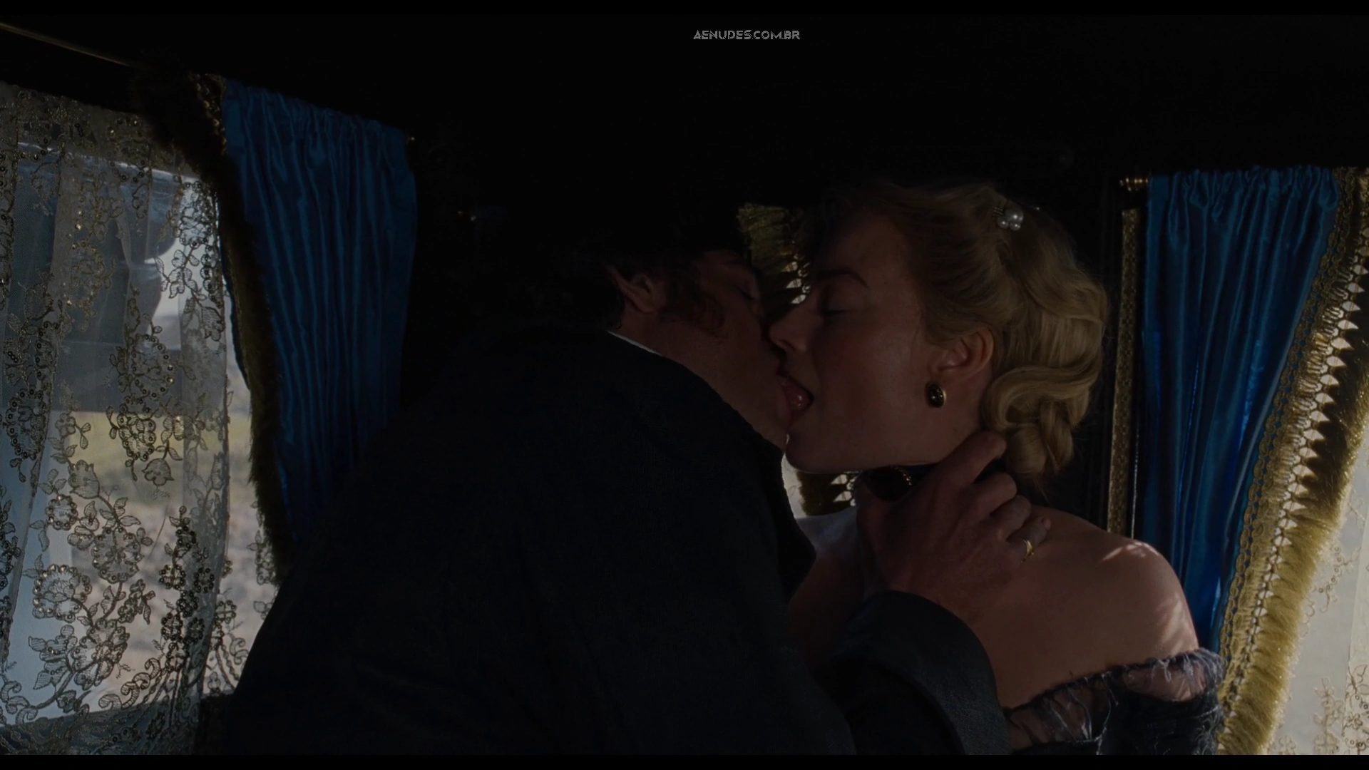 Margot Robbie nua pelada cena de sexo em Wuthering Heights