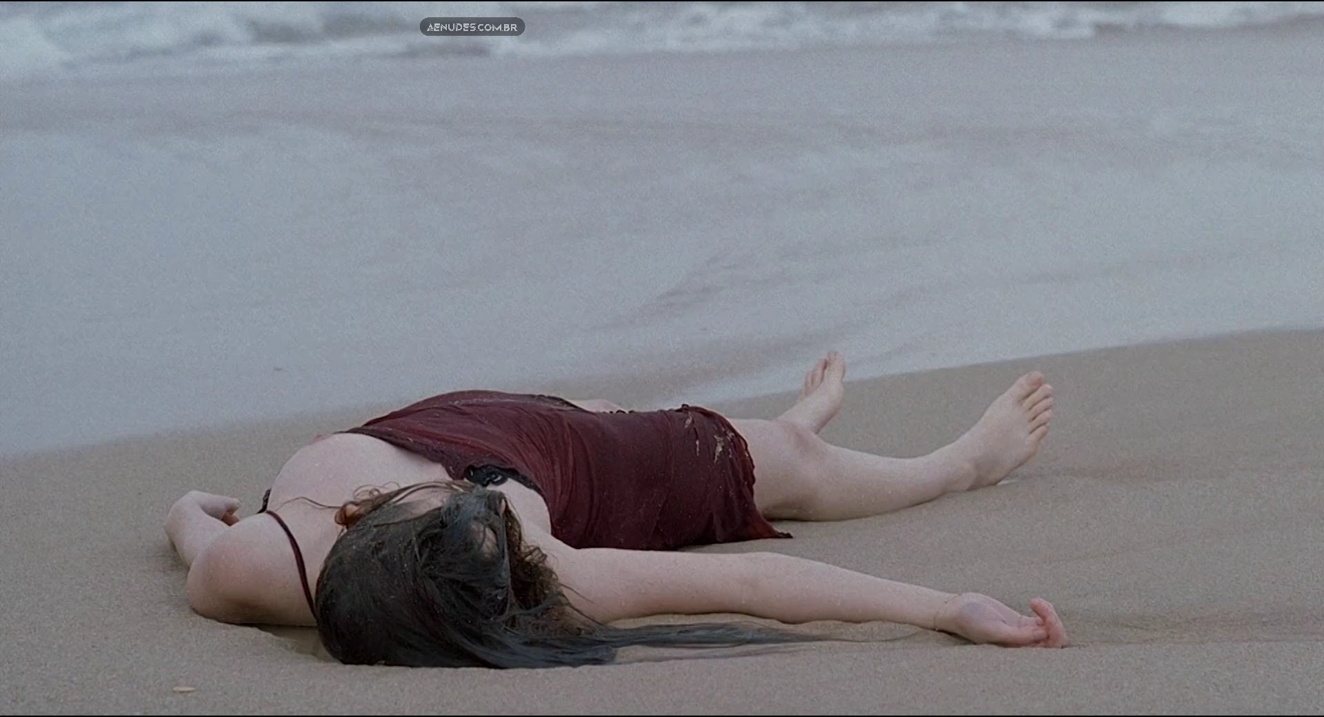 Roxane Mesquida nua pelada cena de sexo em Sex Is Comedy