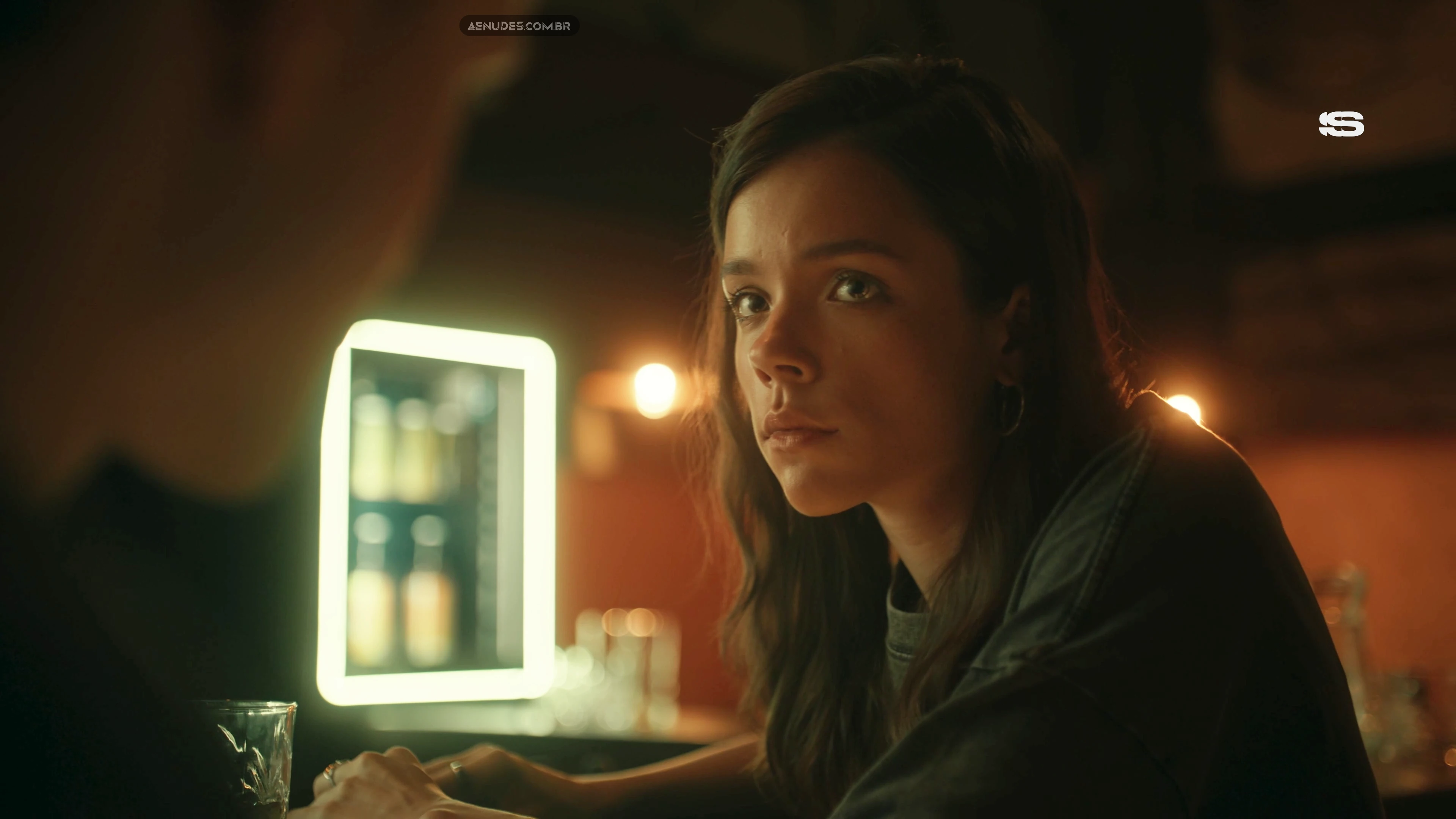 Sofya Arzhanykh nua pelada cena de sexo em Khirurg